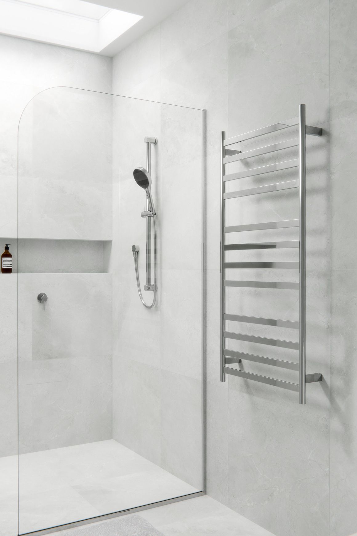 Lineare Heated Towel Ladder 1200 x 500mm