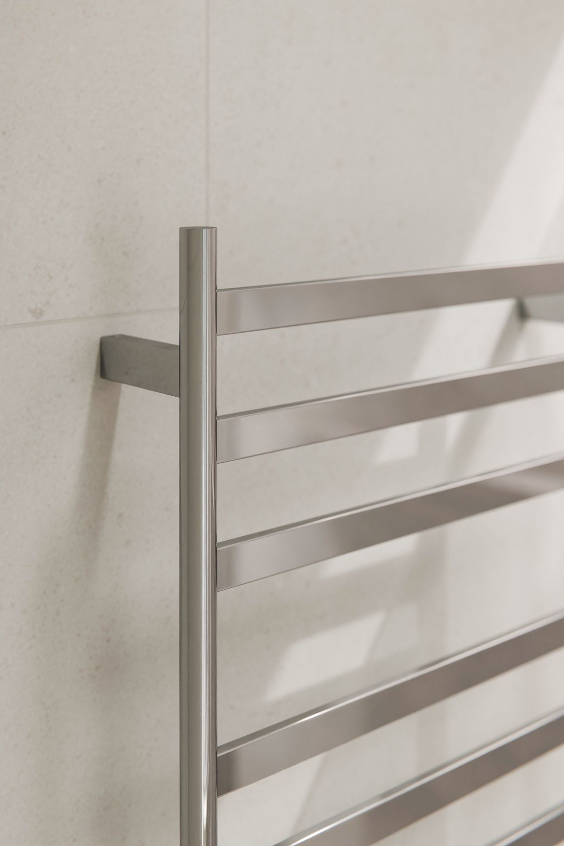 Lineare Heated Towel Ladder 900 x 500mm