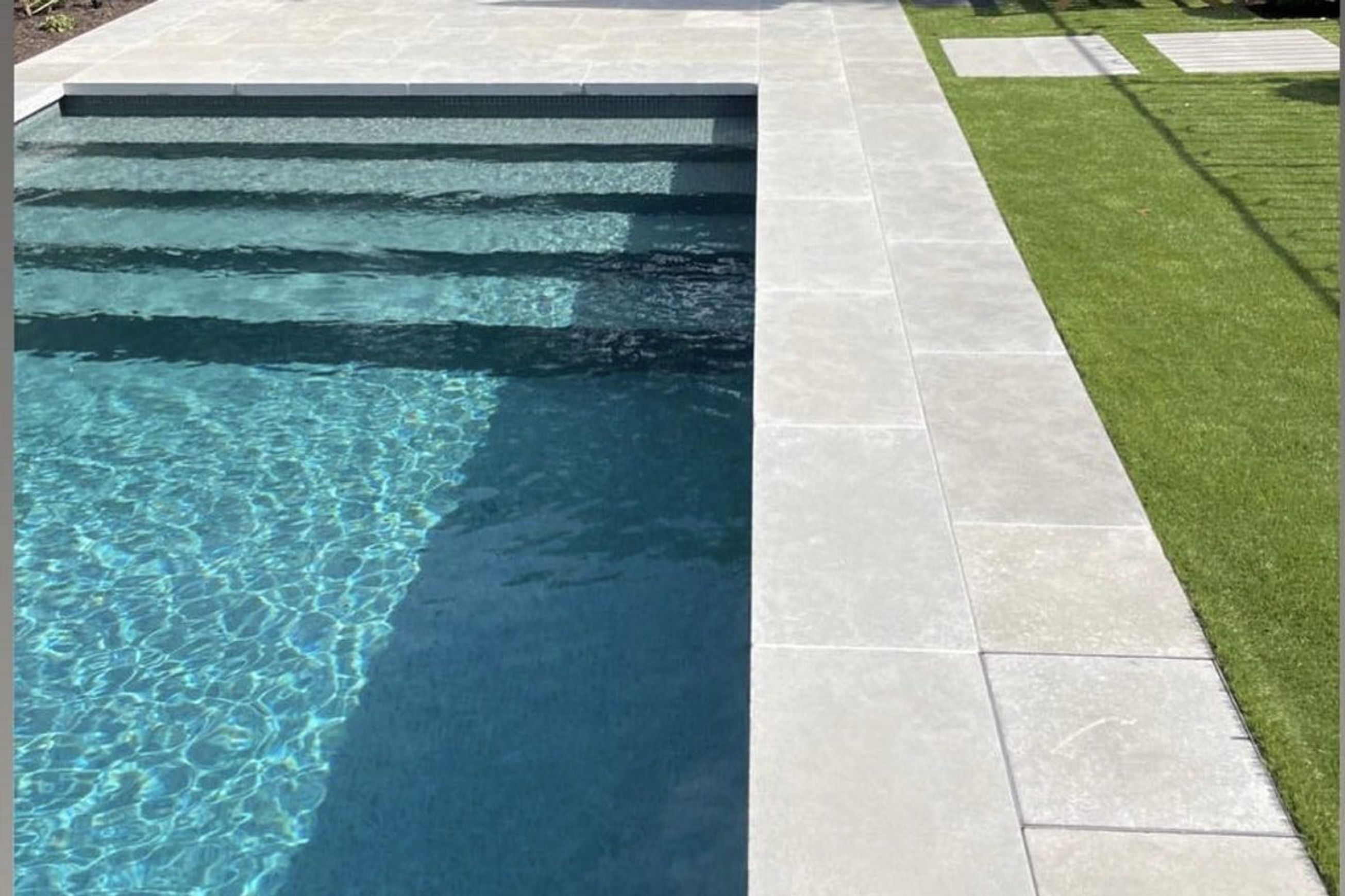 Maddison Tumbled Limestone Tiles