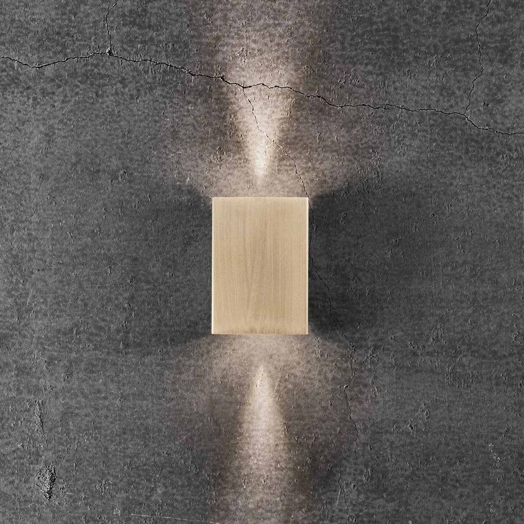 Fold 10 Wall Light