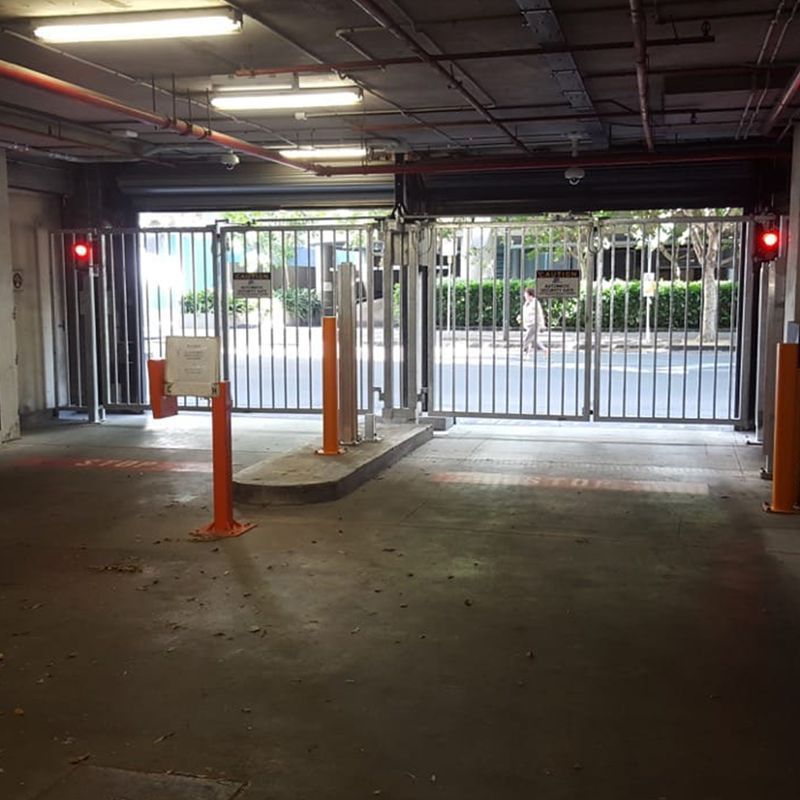 MSGB - Bi-Fold Swing Gate