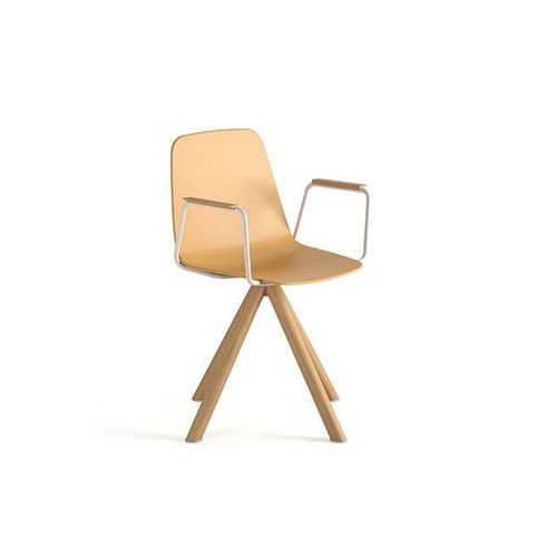Maarten Plastic Chair - Wooden Swivel