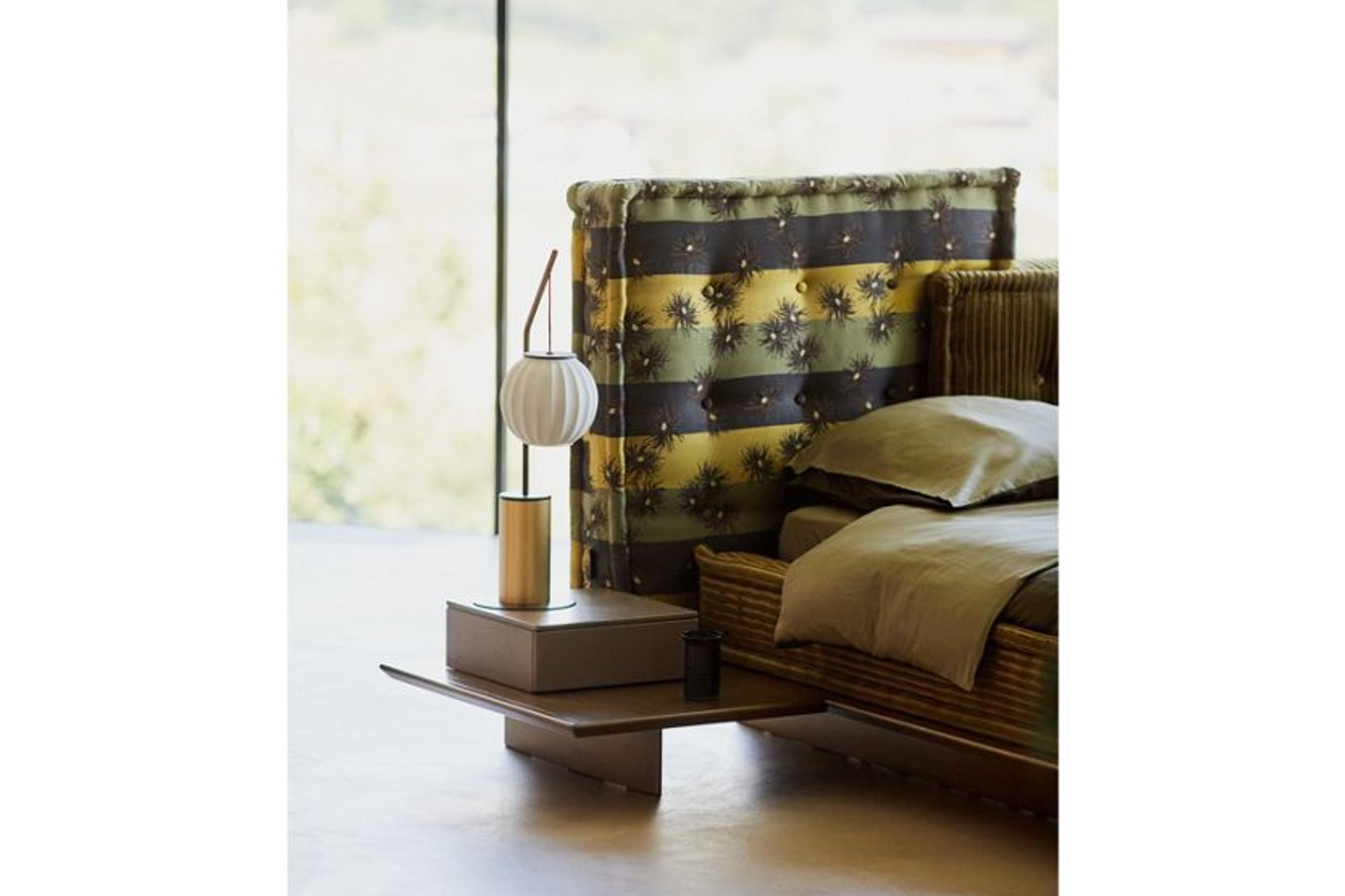 Mah Jong Bed