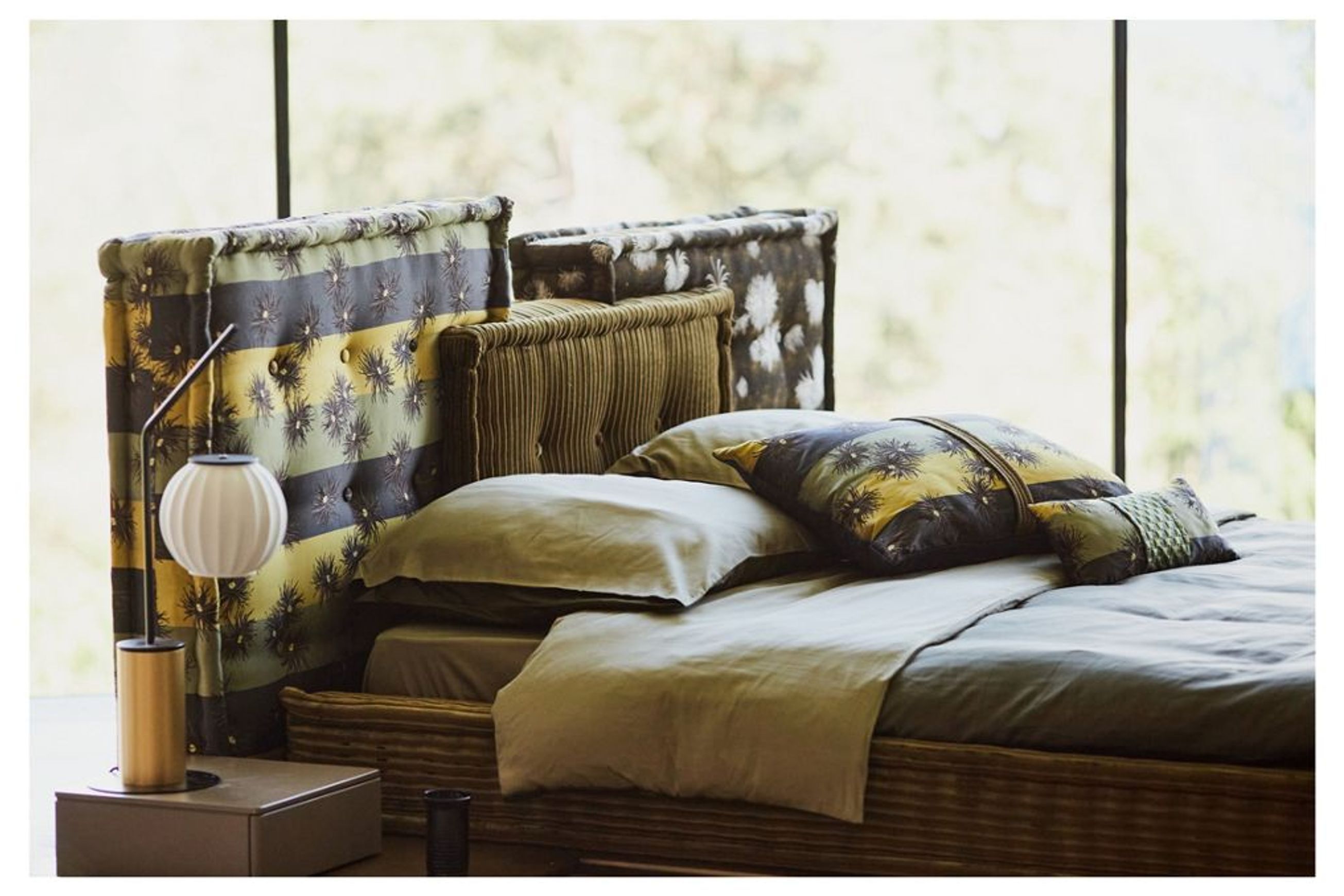 Mah Jong Bed
