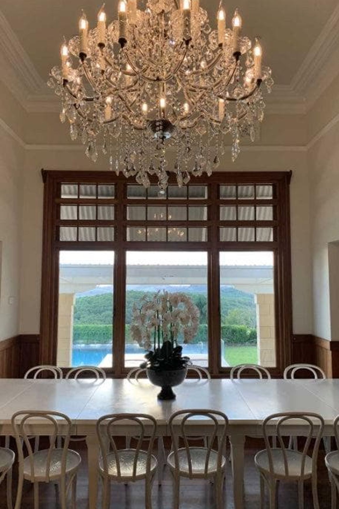 Maria Theresa Crystal Chandelier Grande 28 Light - Rustic