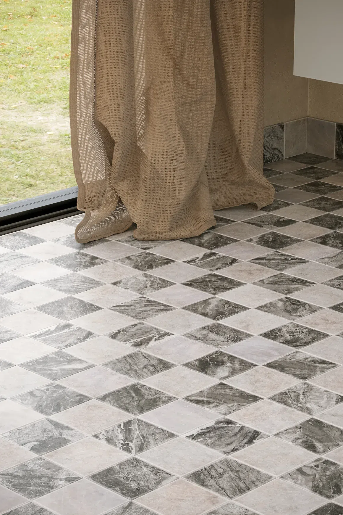 Hakkari Natural Stone Tile