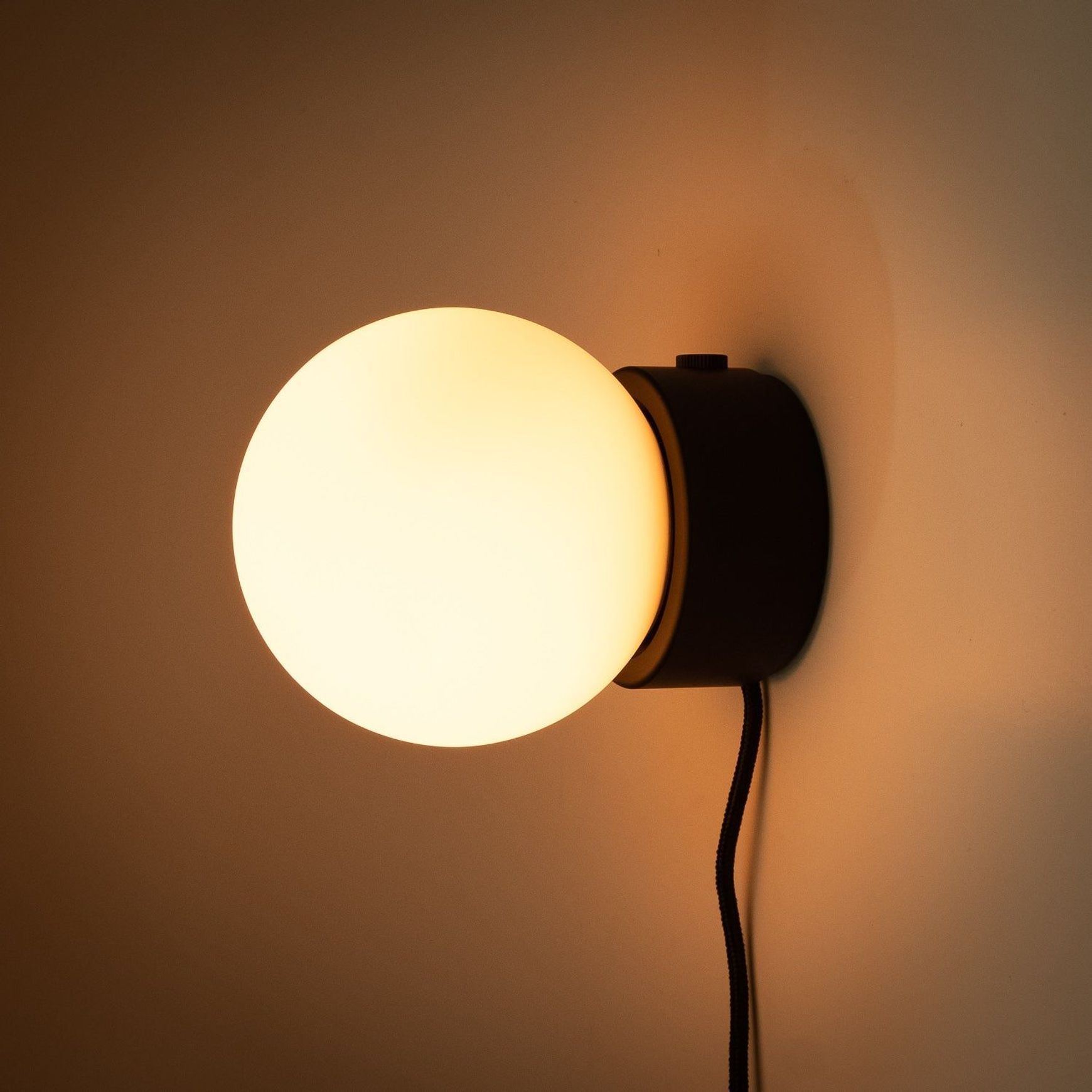 Bebe Wall Light