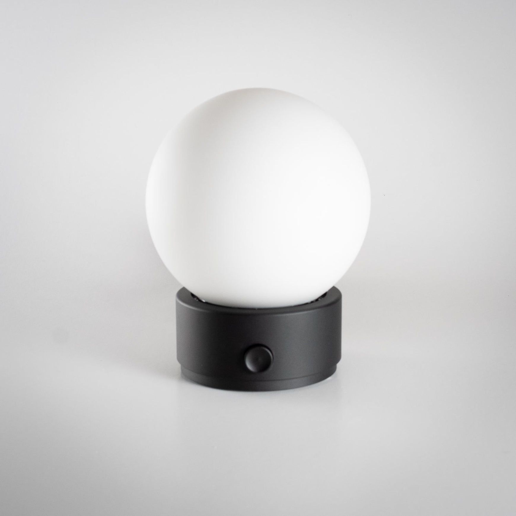 Bebe Wall Light