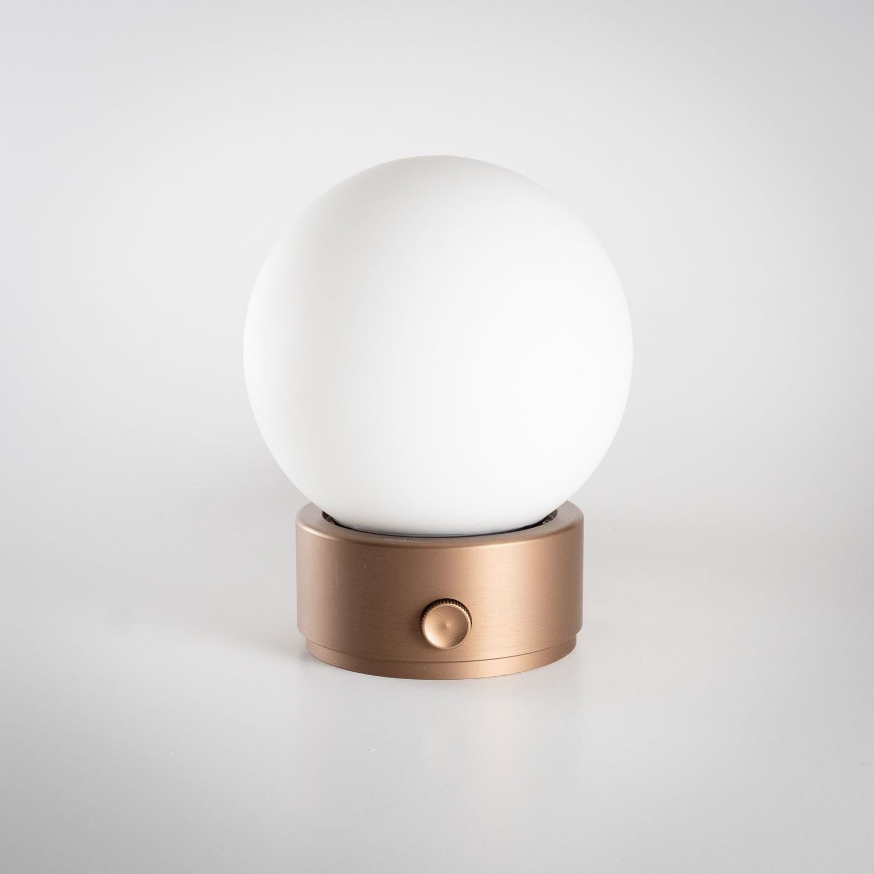 Bebe Wall Light