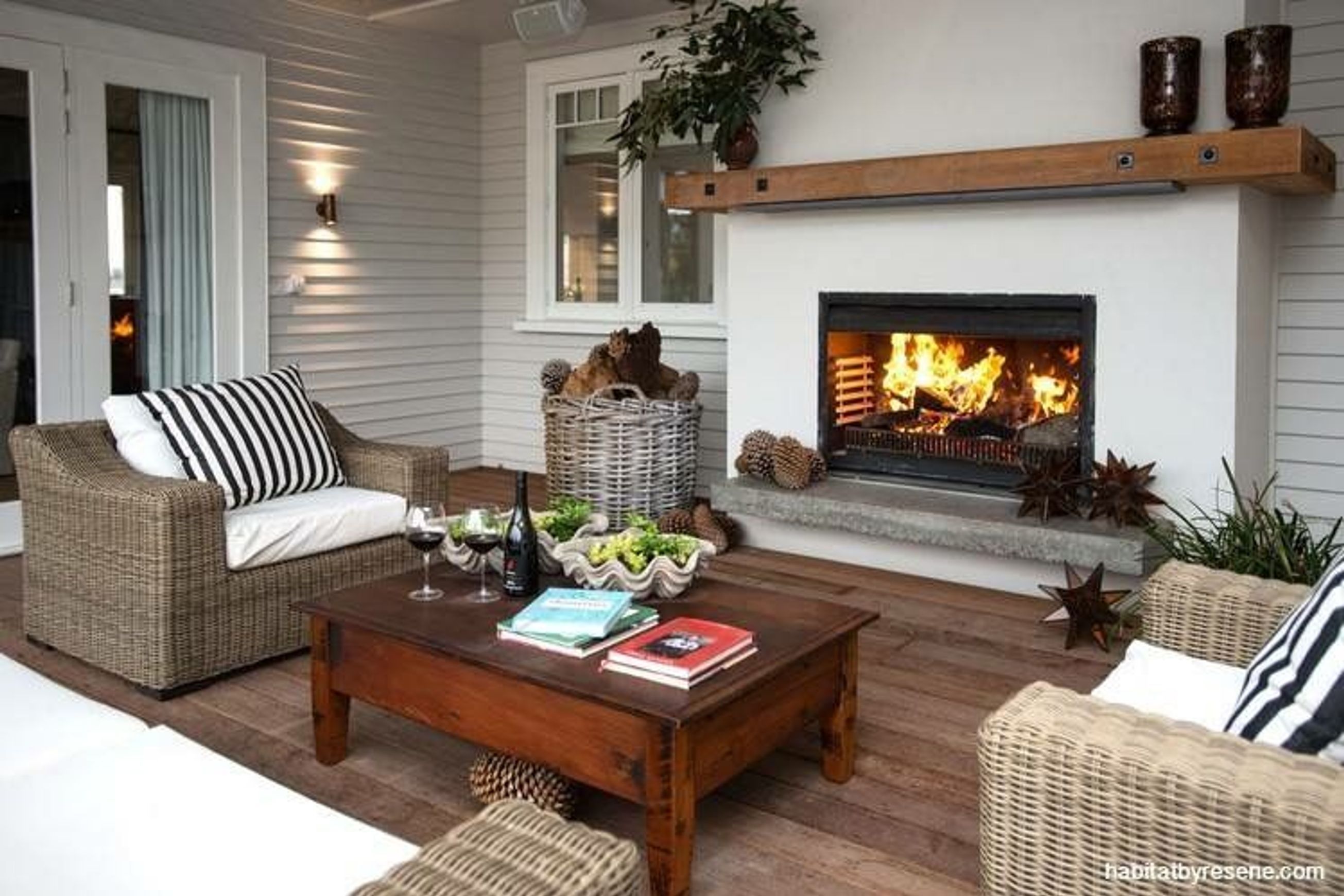 Warmington | Outdoor Wood Nouveau BBQ