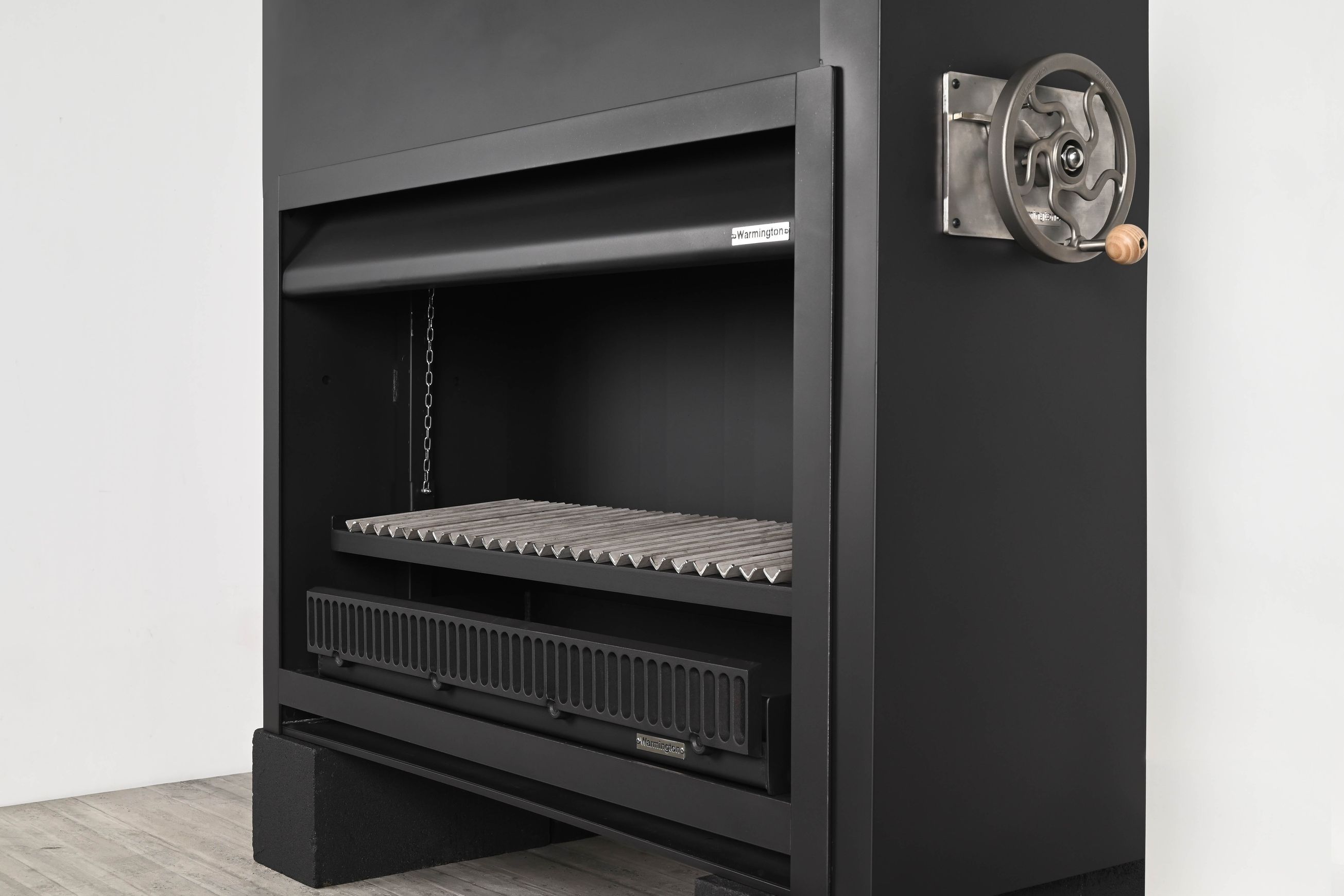 Warmington | Outdoor Wood Nouveau Grill