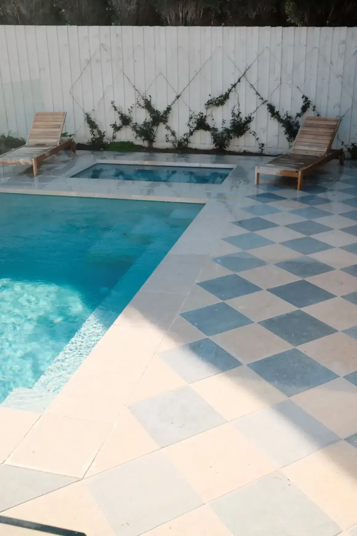 Oatlands Limestone Checkerboard Tiles