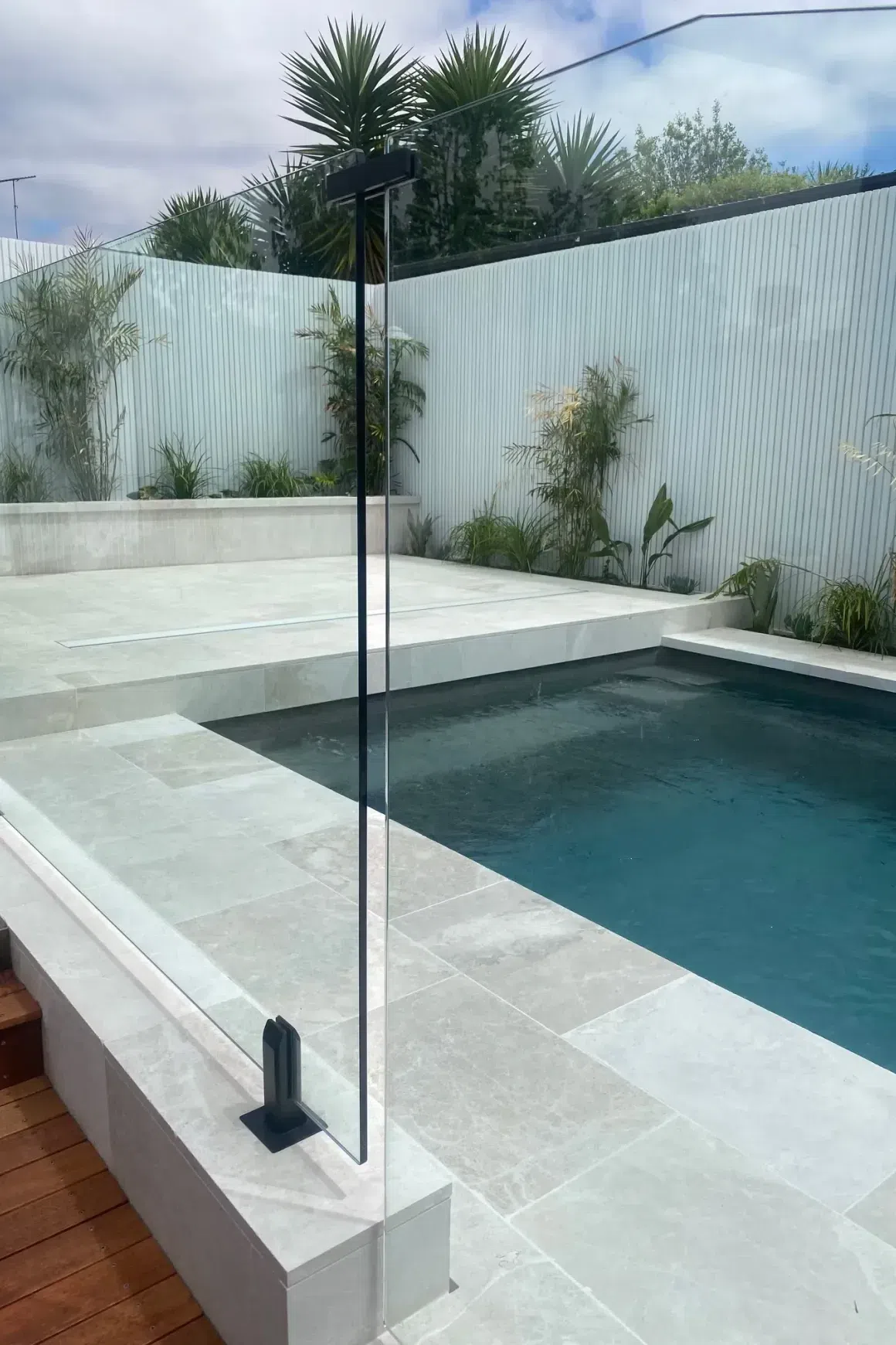 Papillon Sandblasted Limestone Pool Coping