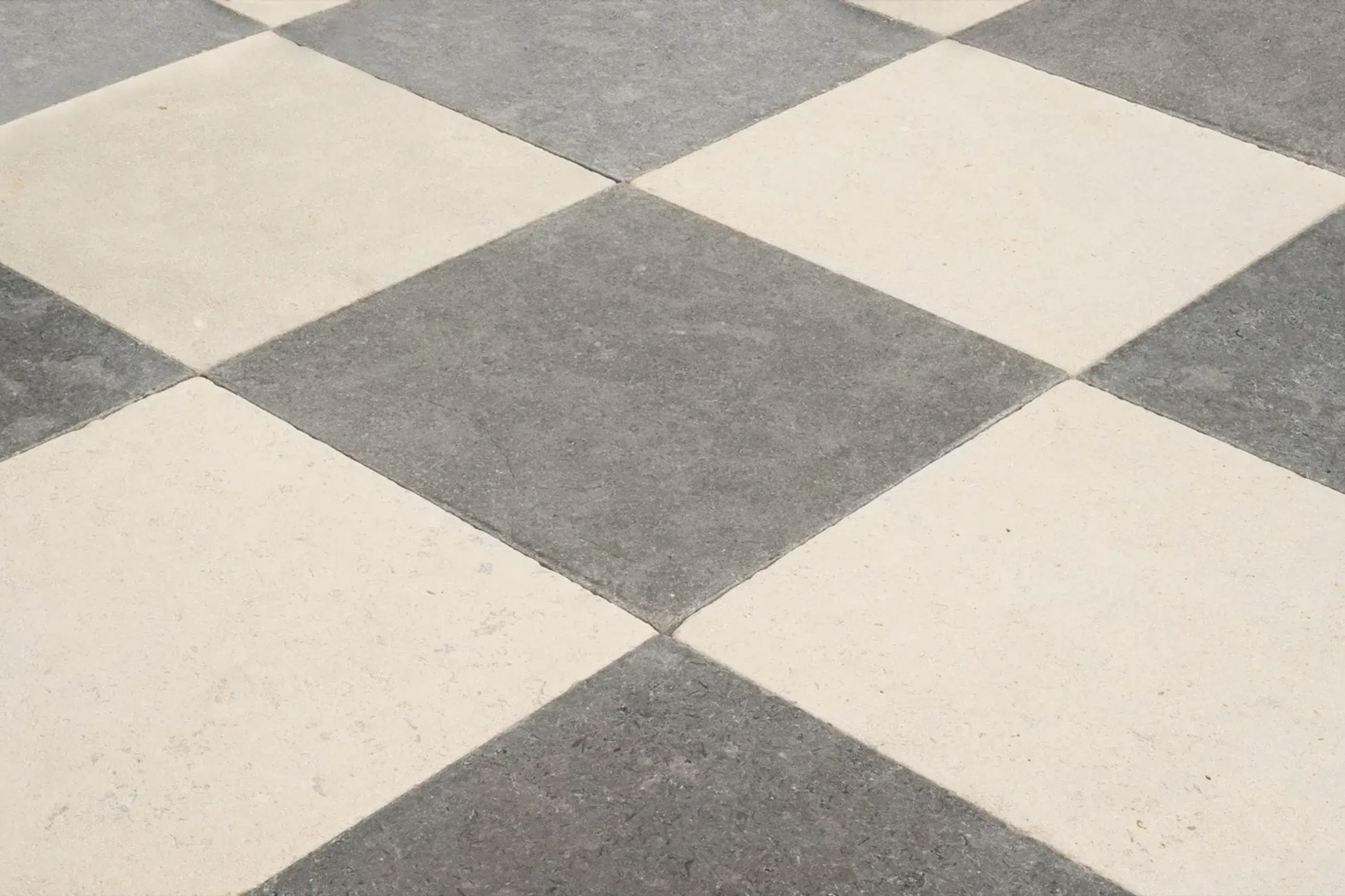 Pietra Nova Limestone Checkerboard Tiles
