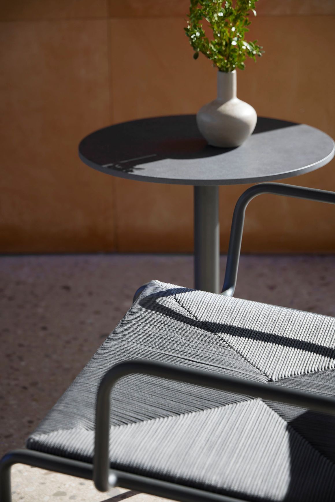 Summer Lounge Chair Club