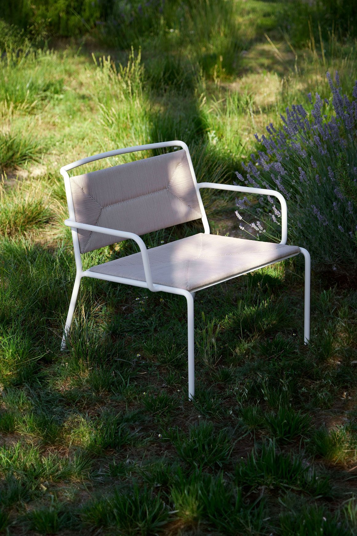 Summer Armchair Club