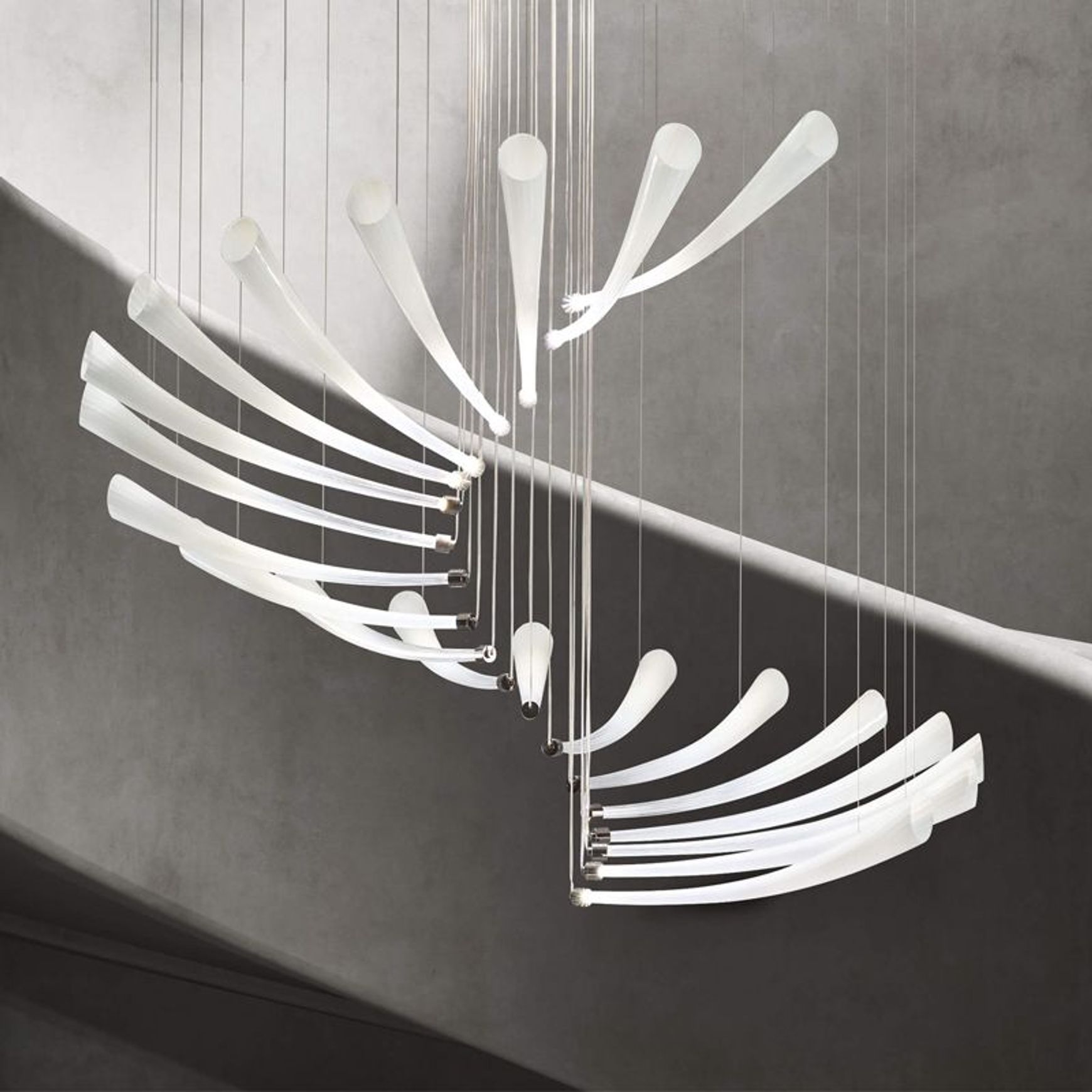 Pulsa Spira Chandelier