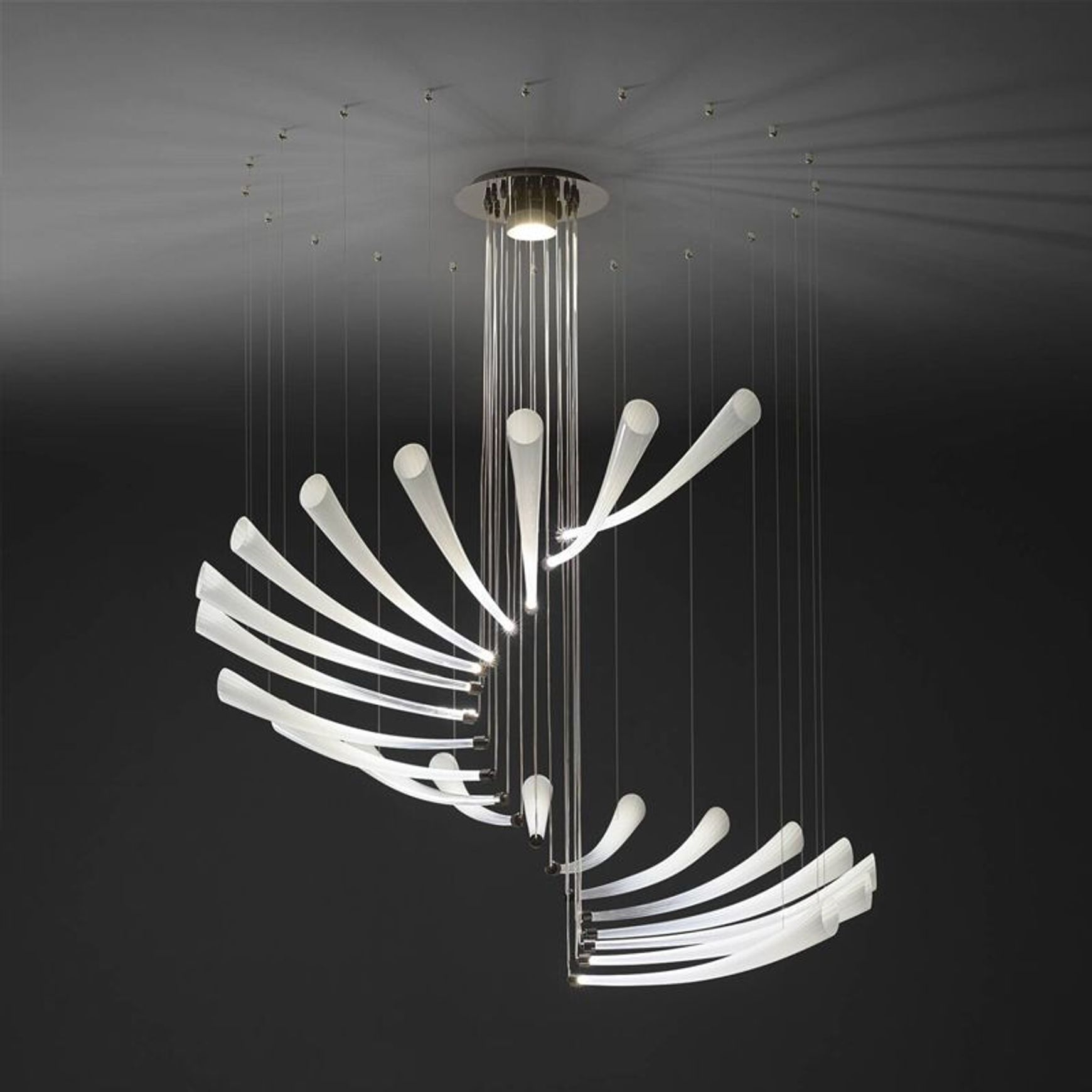 Pulsa Spira Chandelier