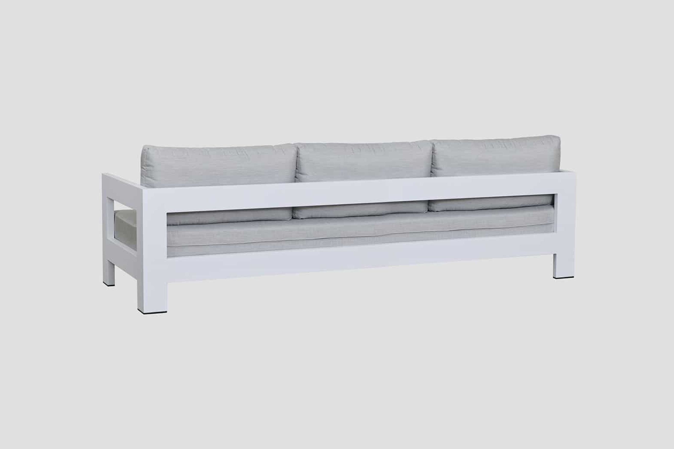 Pauanui Alu Triple Sofa