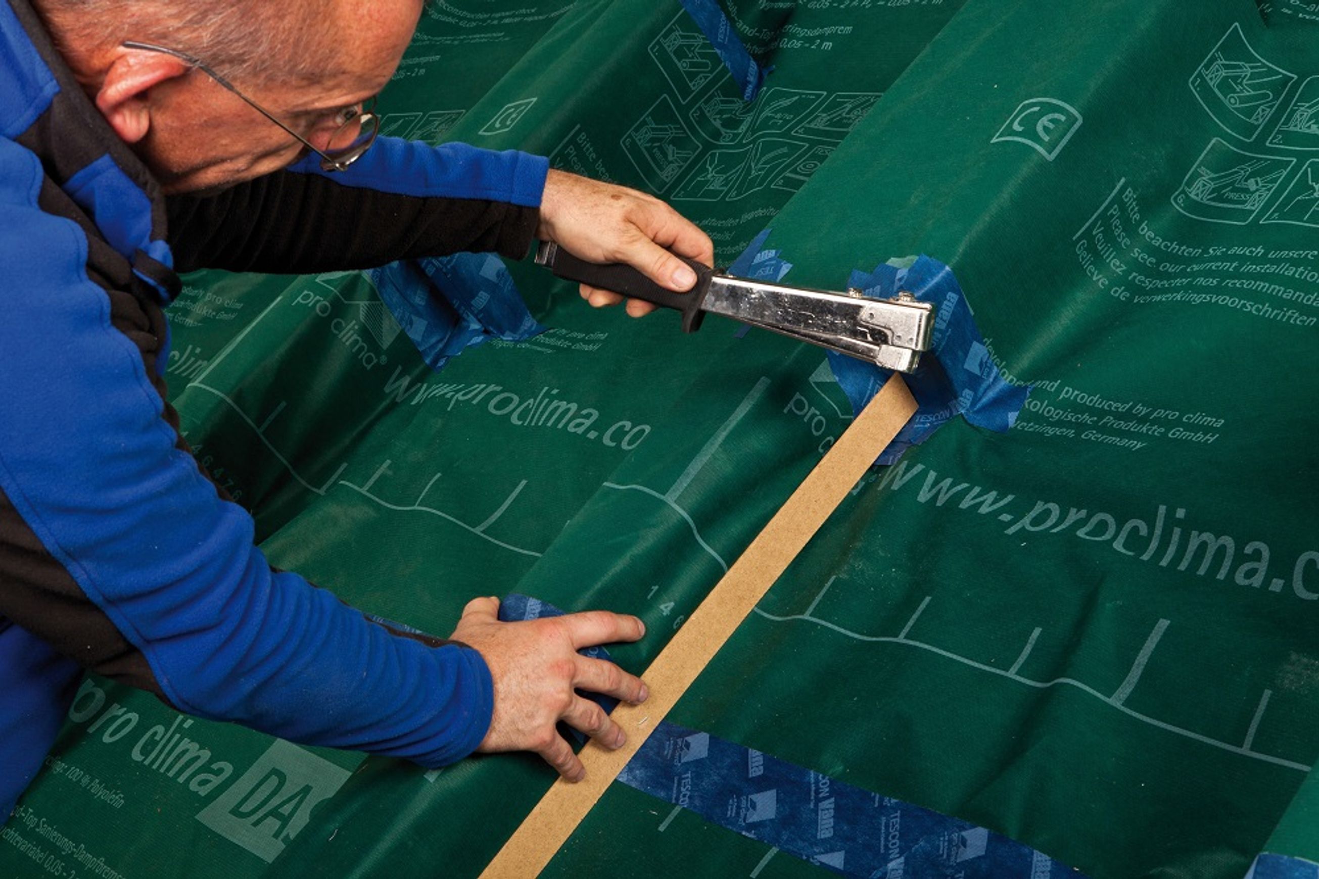 DASATOP® FIX - Mounting Rail for DASATOP® membrane