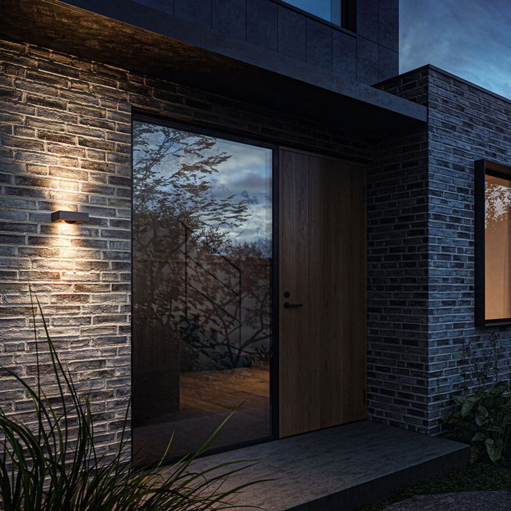 Pip Outdoor Wall Light