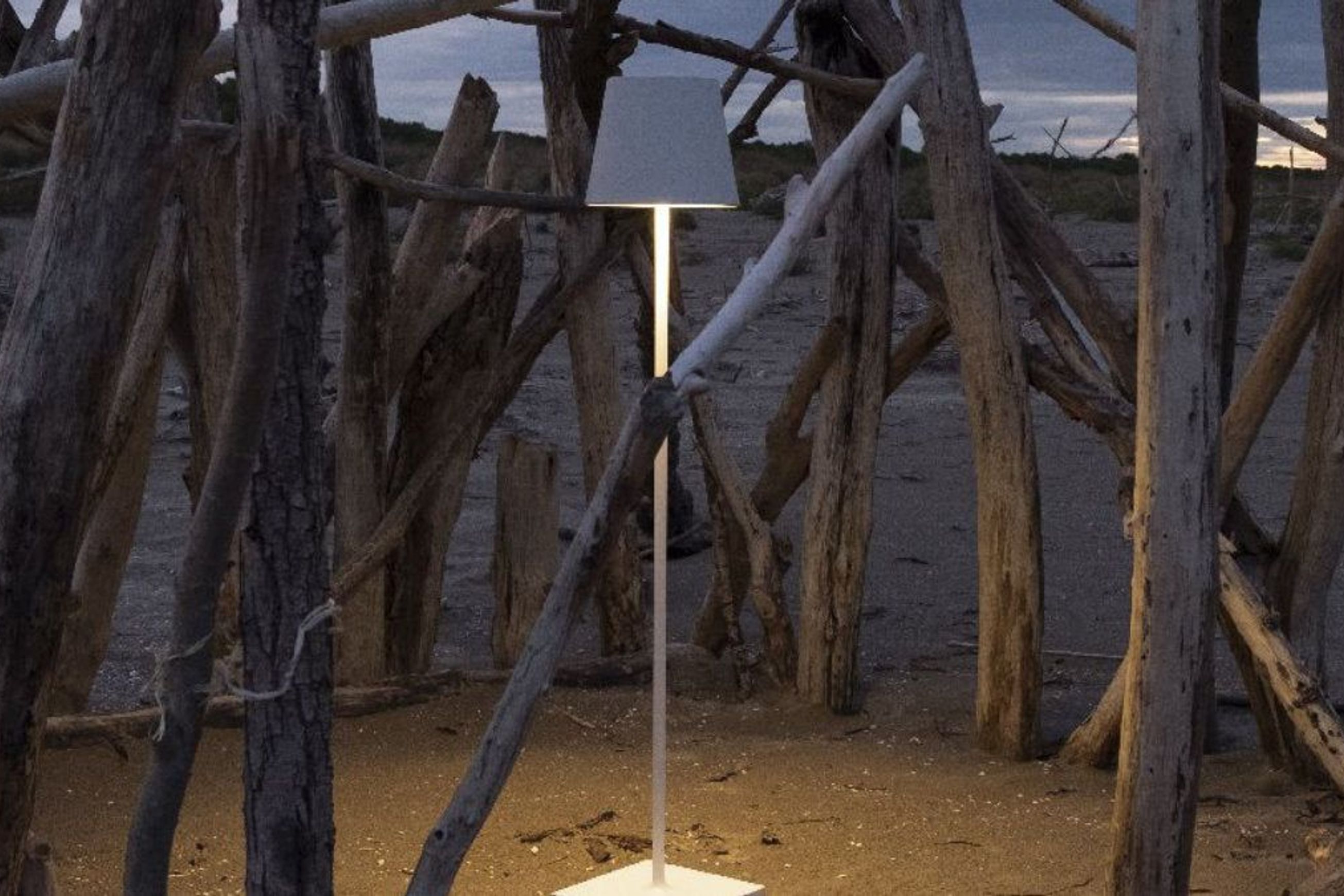 Poldina Outdoor L Floor Lamp
