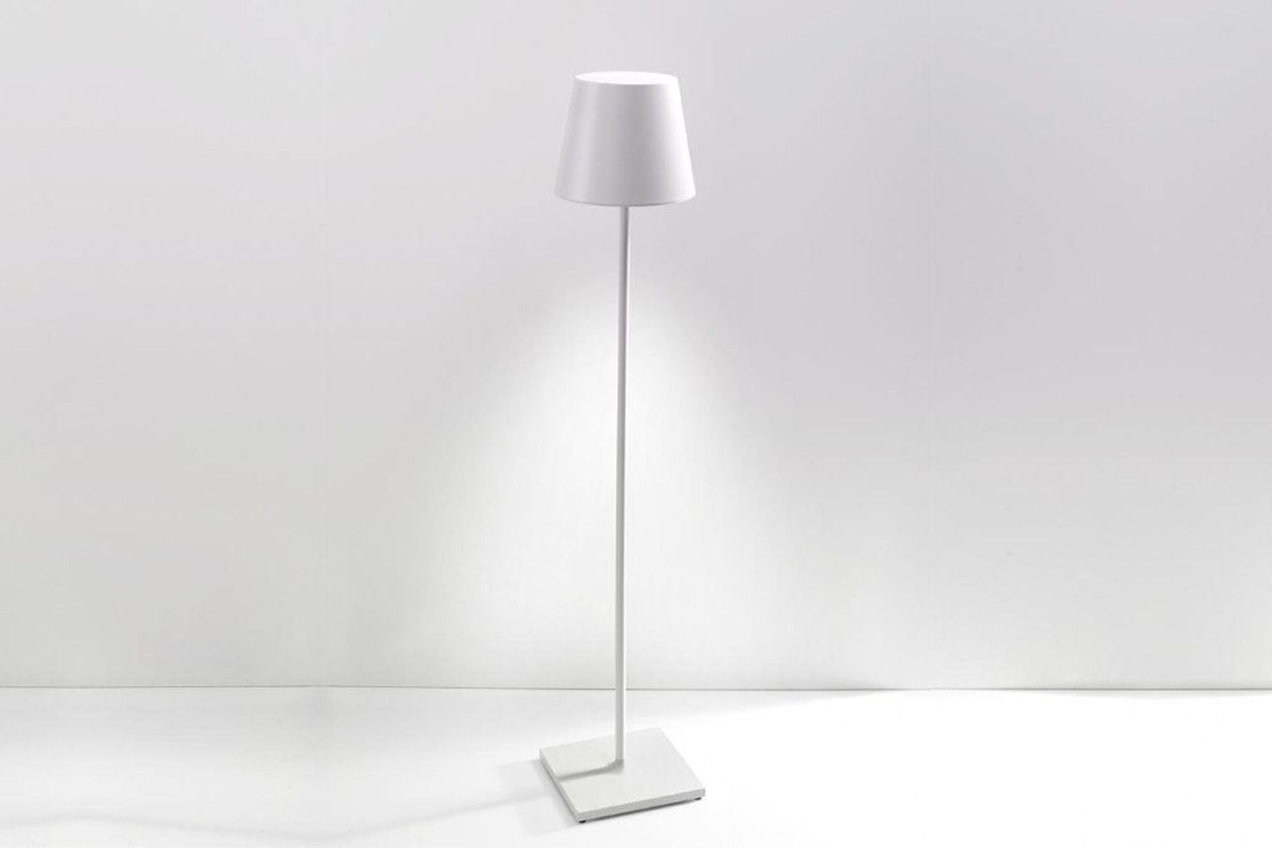 Poldina Outdoor L Floor Lamp