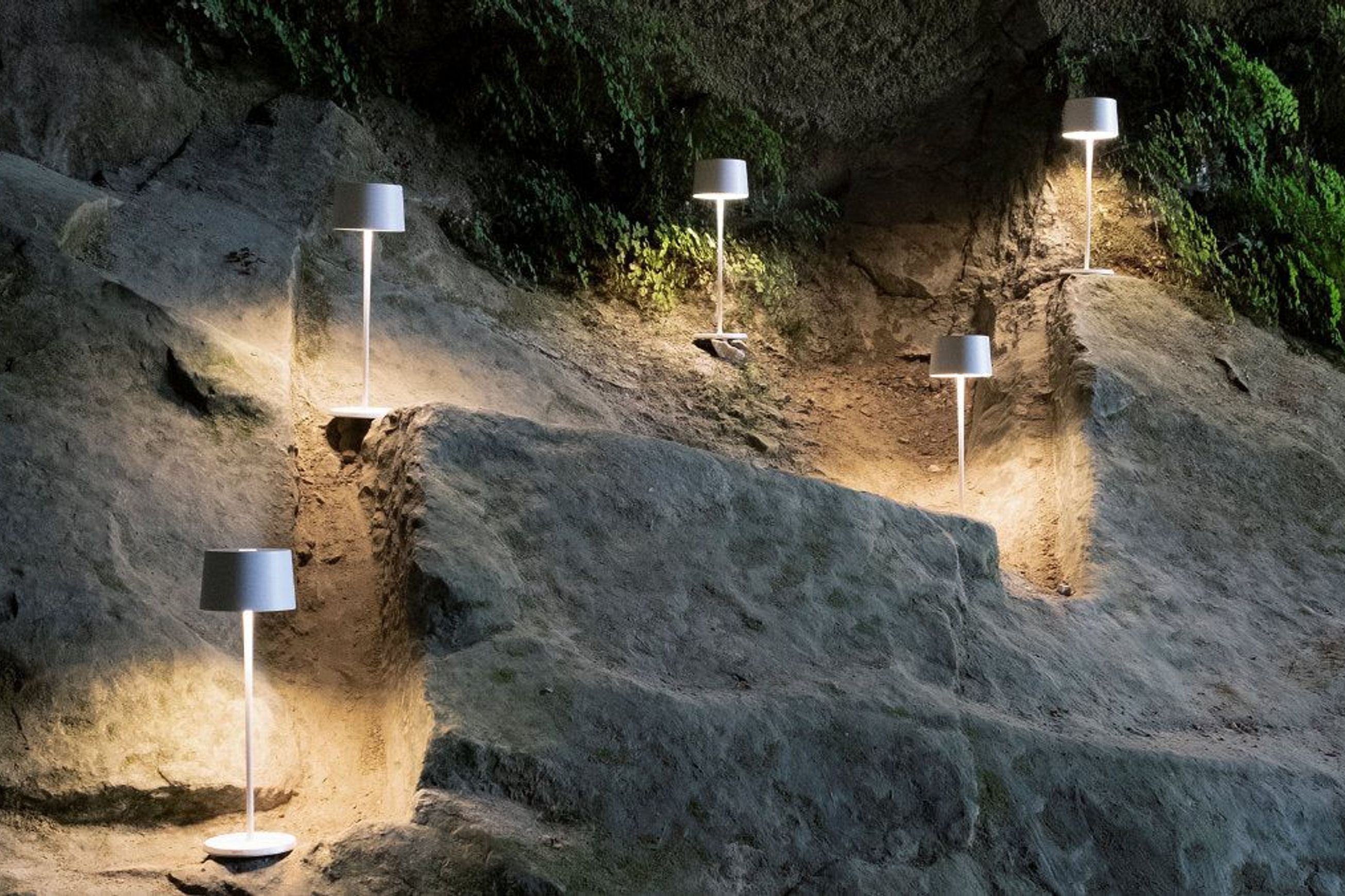 Olivia Outdoor Table Lamp