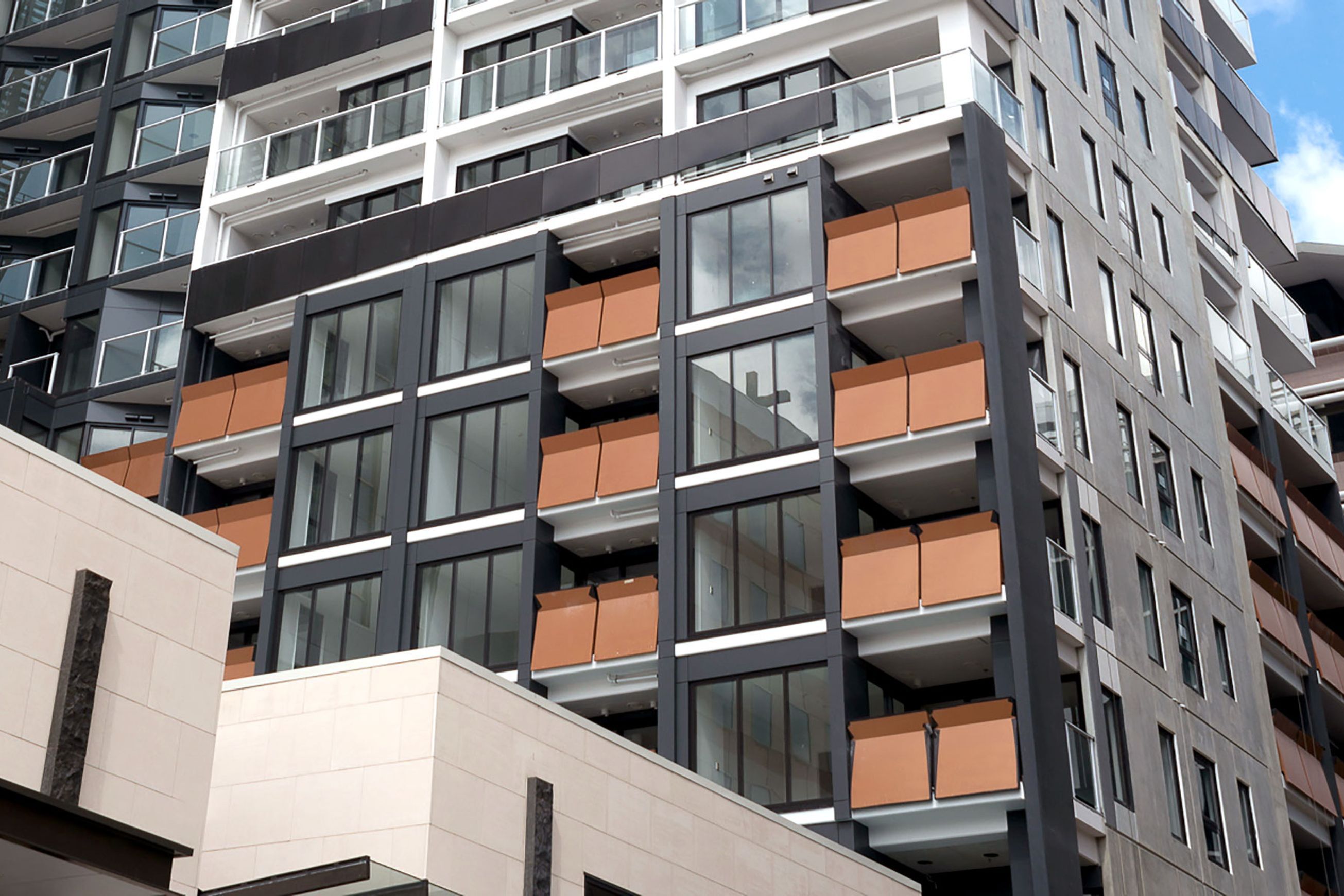 Skyrail DX Glass Infill Series | Glass Balustrades
