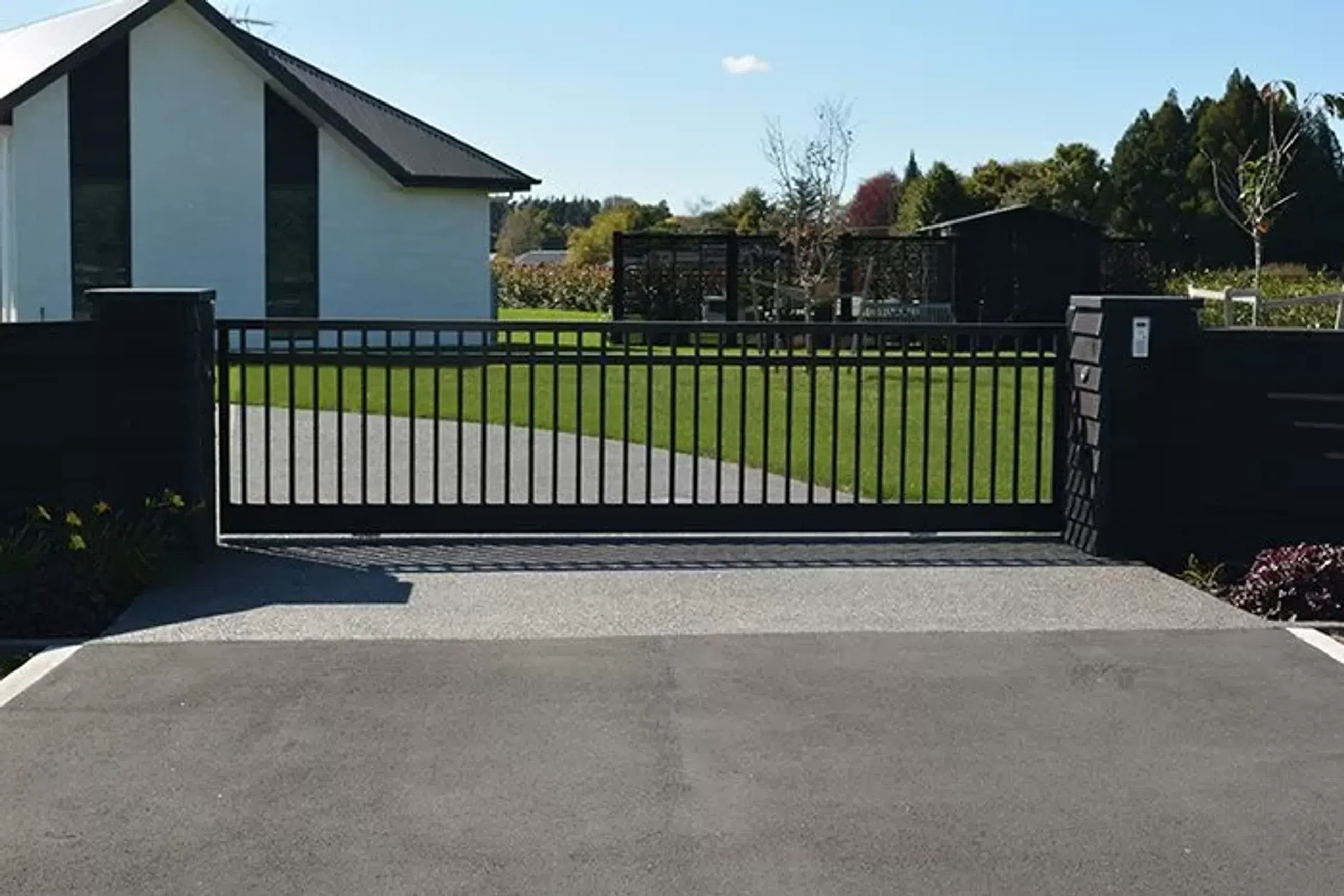 Regency - School Fence