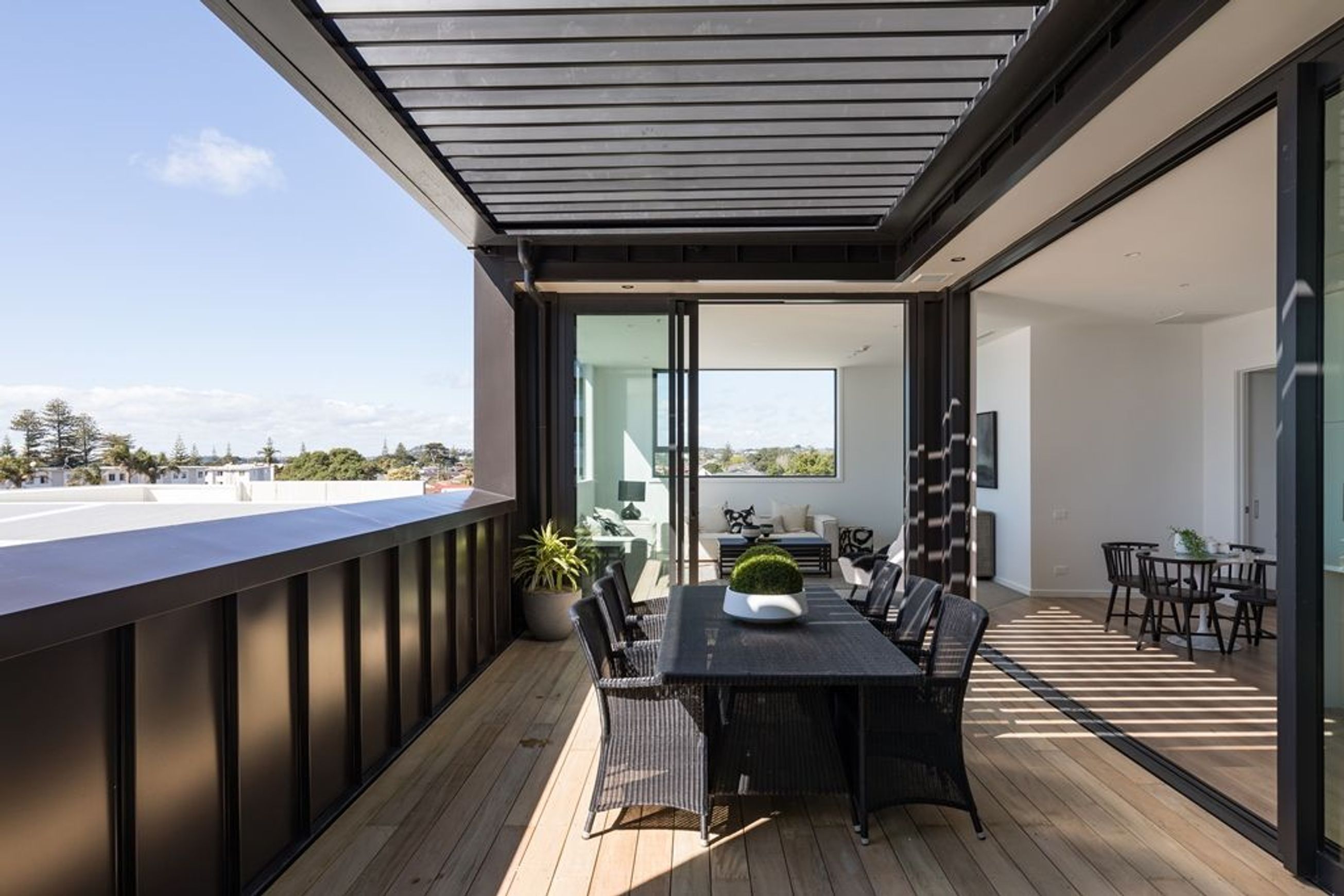 Louvretec Retractable Opening Roofs