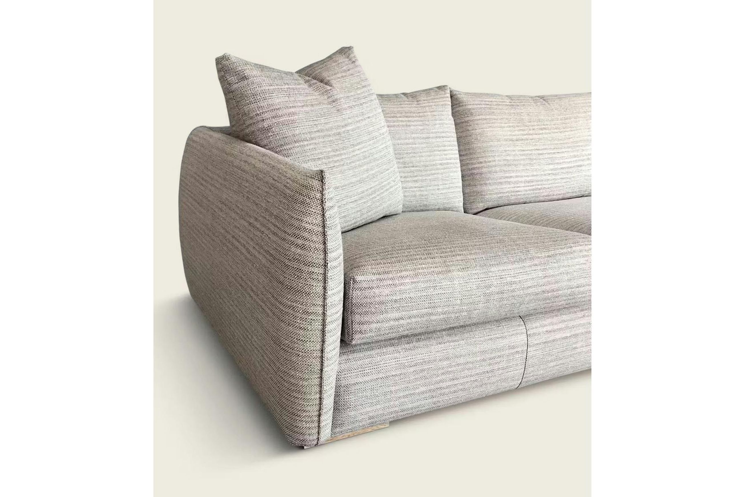 Romi Sofa