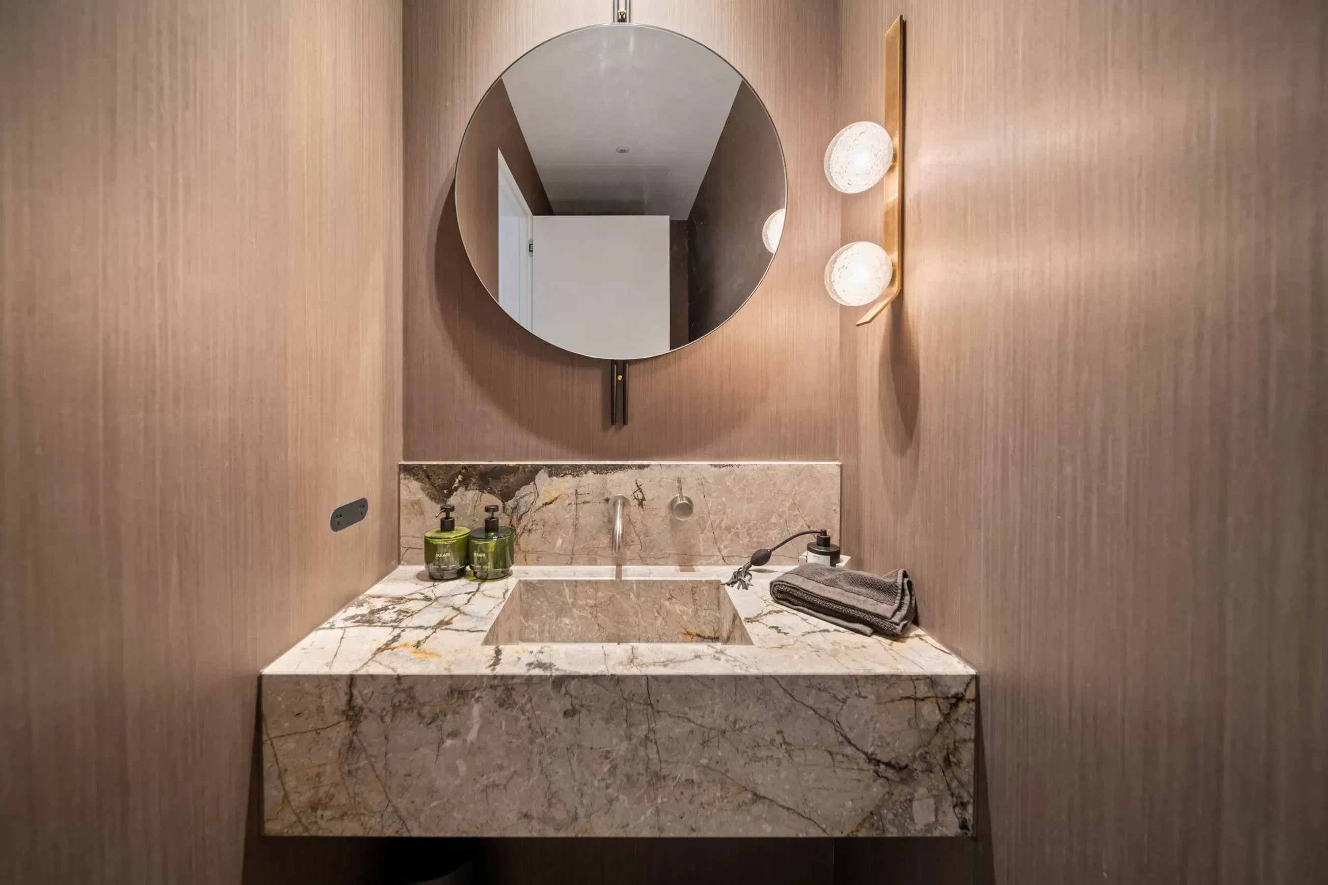 Silver Root Marble Benchtop