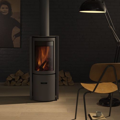 Stuv 30 Compact Low Freestanding Wood Fireplace