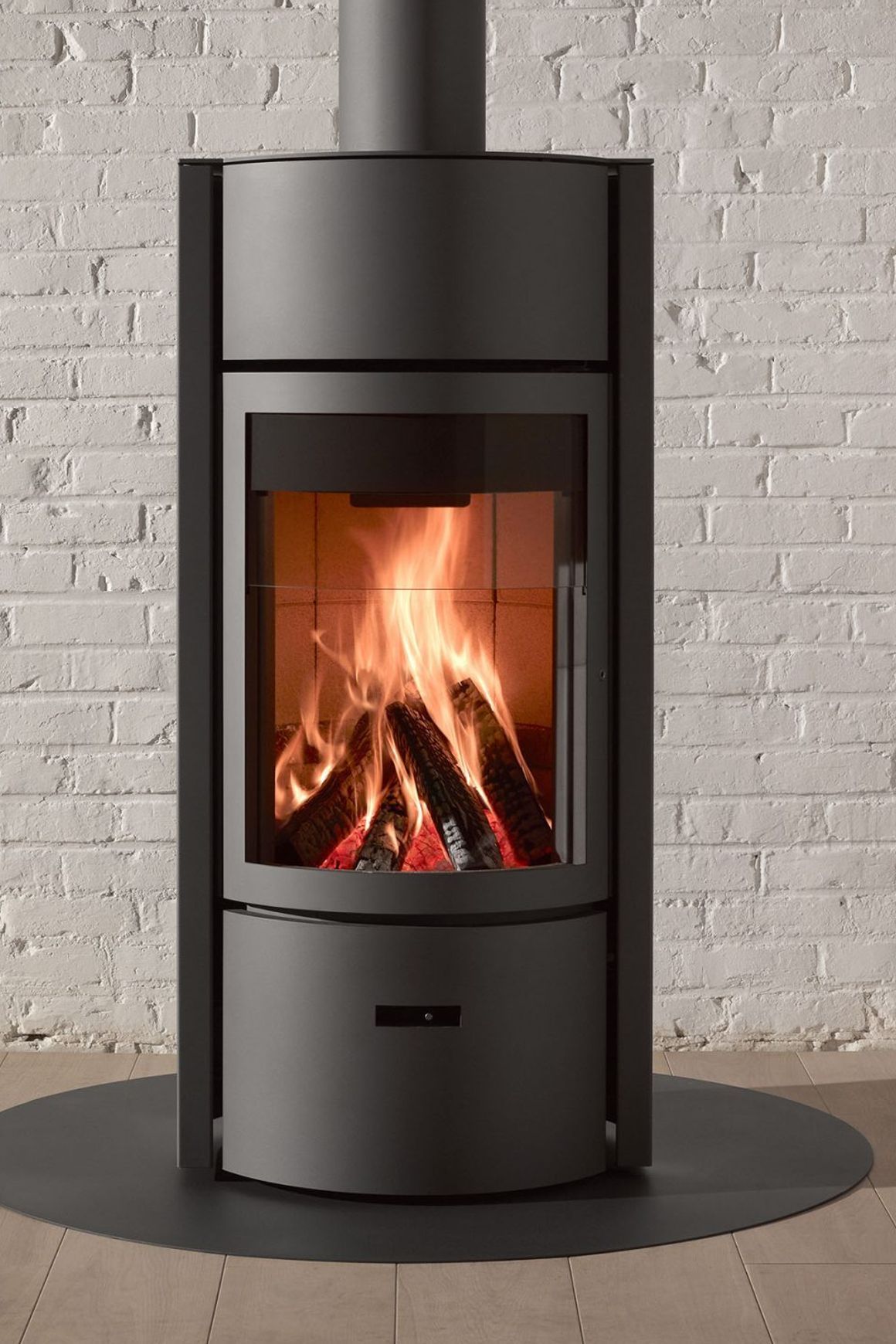 Stuv 30 Low Freestanding Wood Fireplace