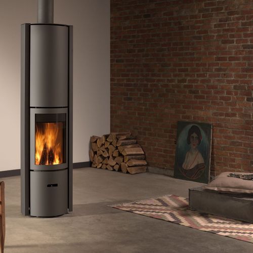 Stuv 30 Compact High Freestanding Wood Fireplace