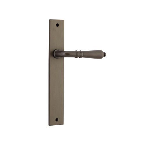 Iver Sarlat Lever on Rectangular Backplate Latch Signature Brass 10700 - Customise to your need