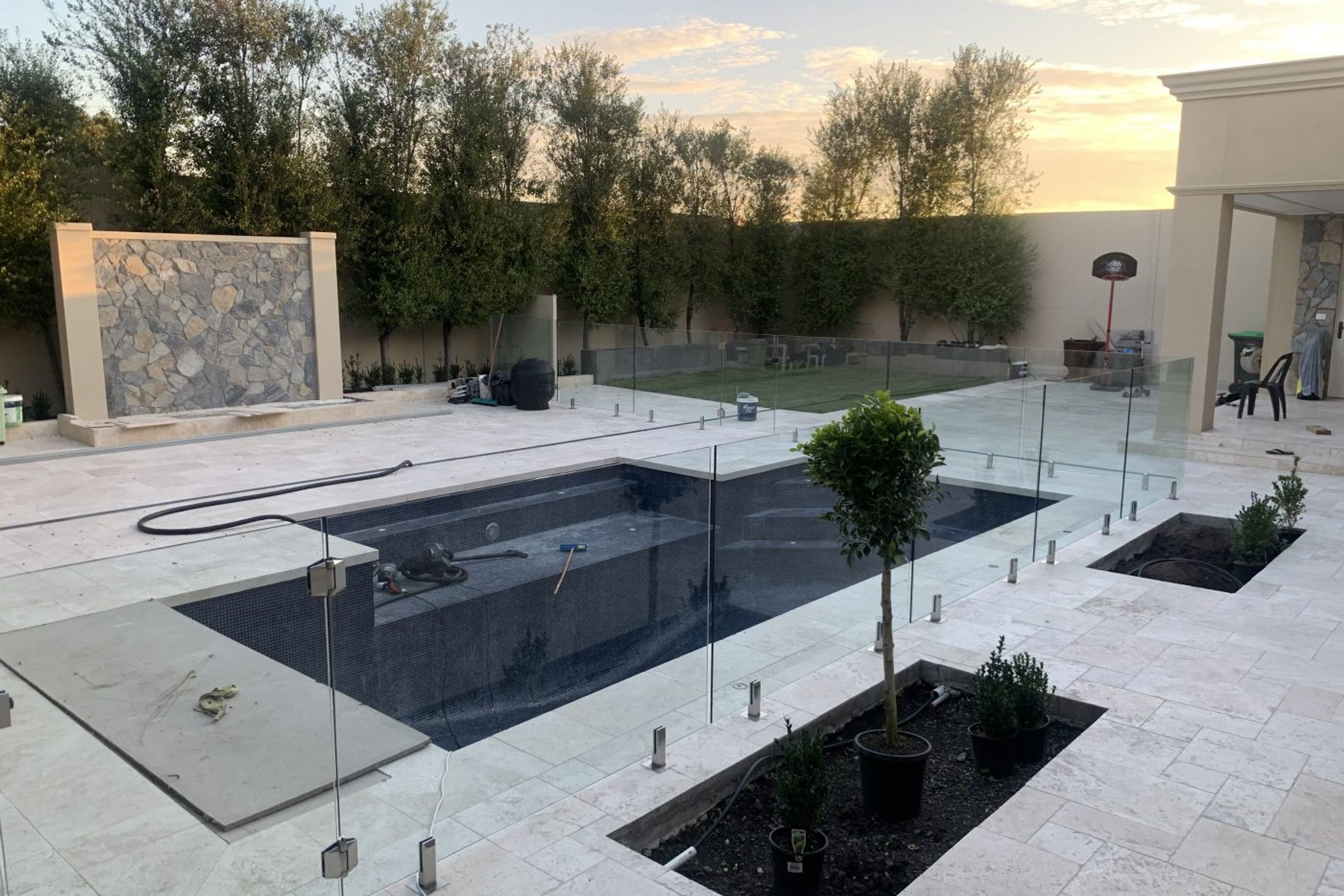 Tuscan Travertine Pool Coping