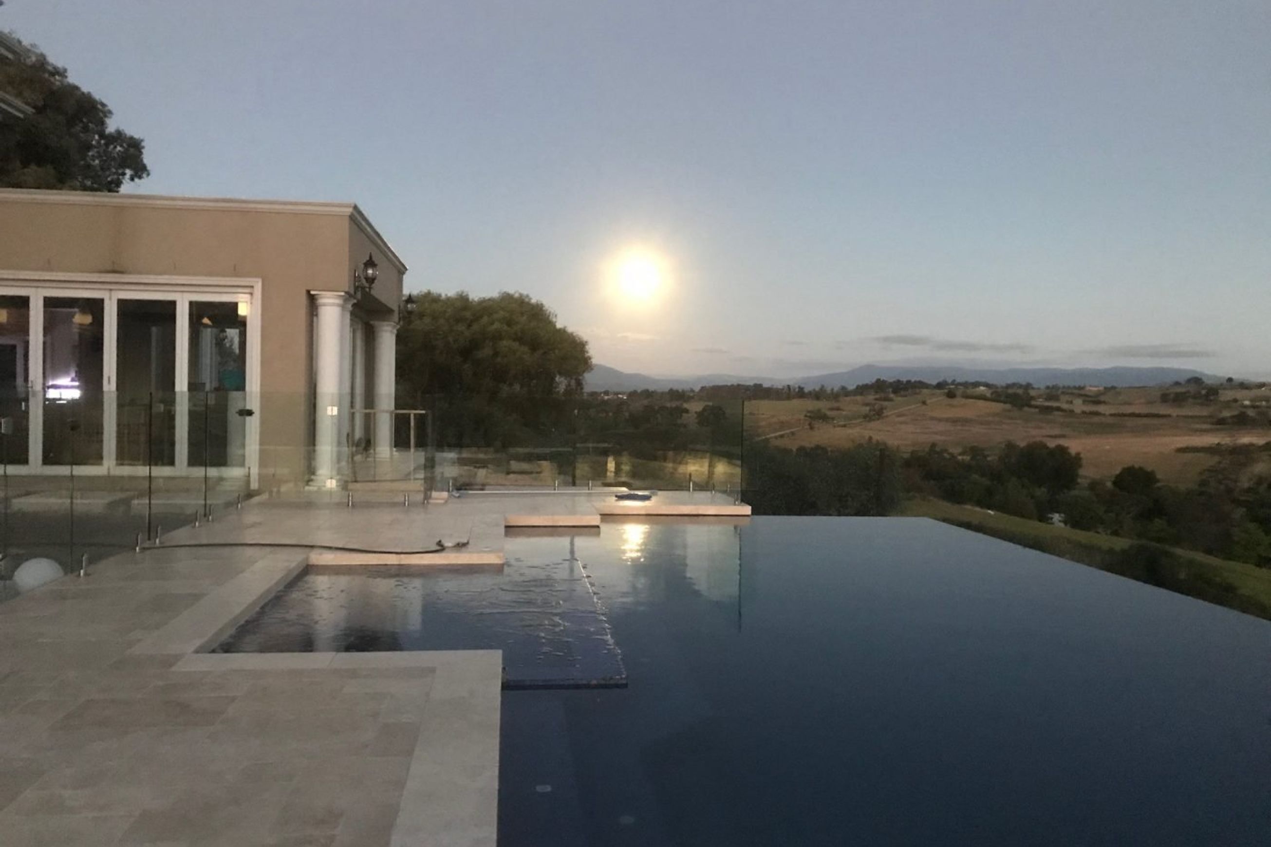 Tuscan Travertine Pool Coping