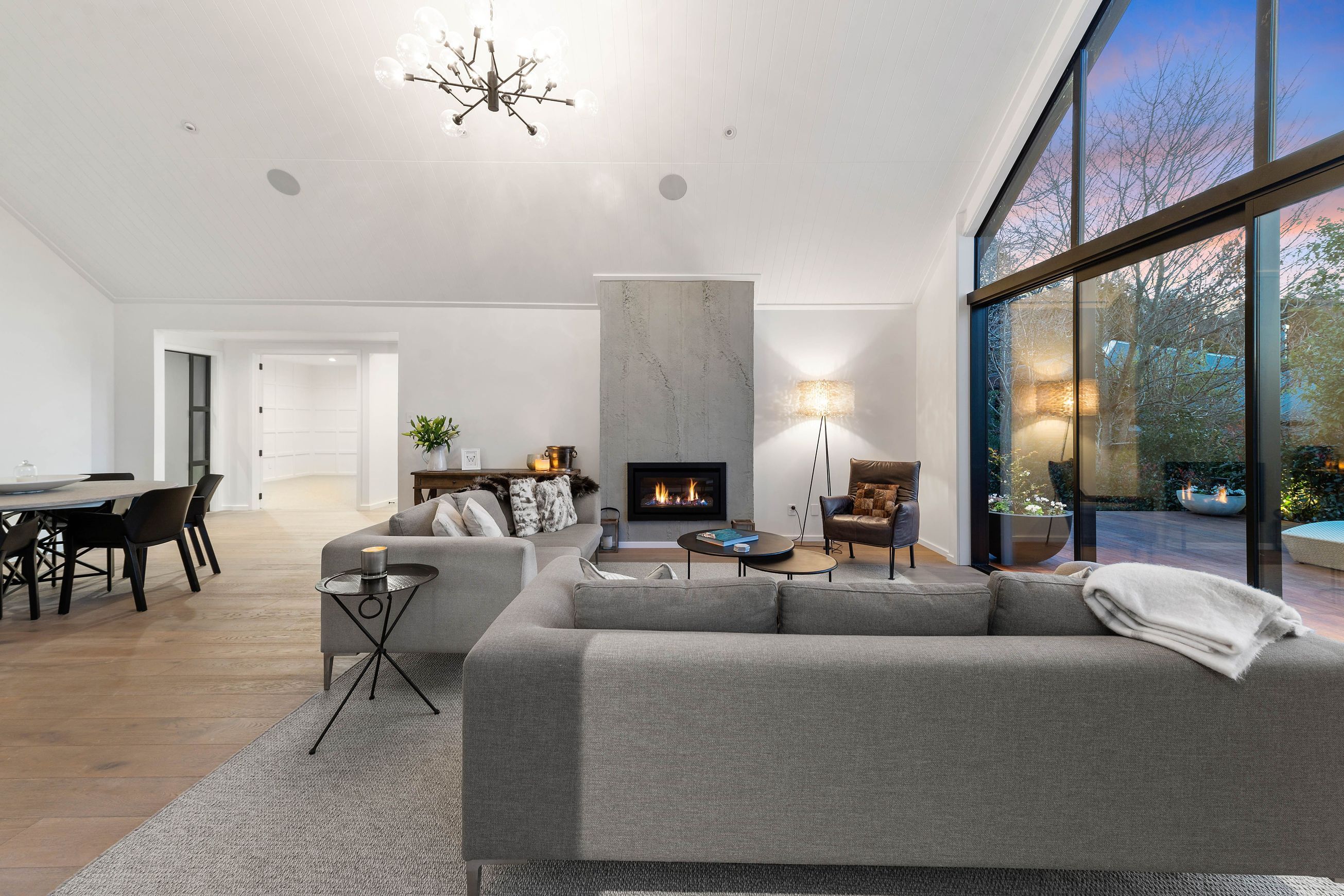 Roughcast Concrete Panels by Muros | Vertical Design