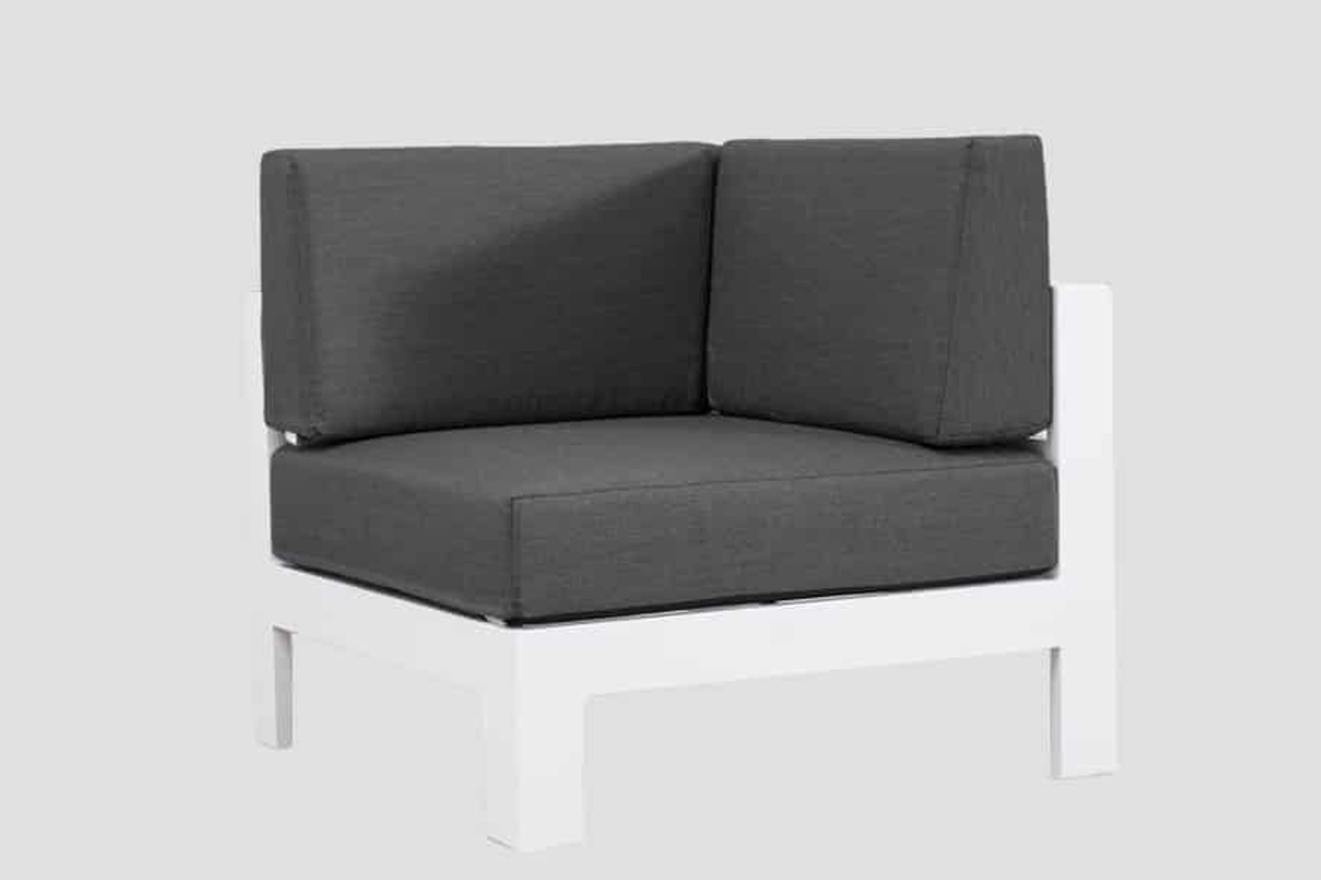 Tasman Alu Corner Section