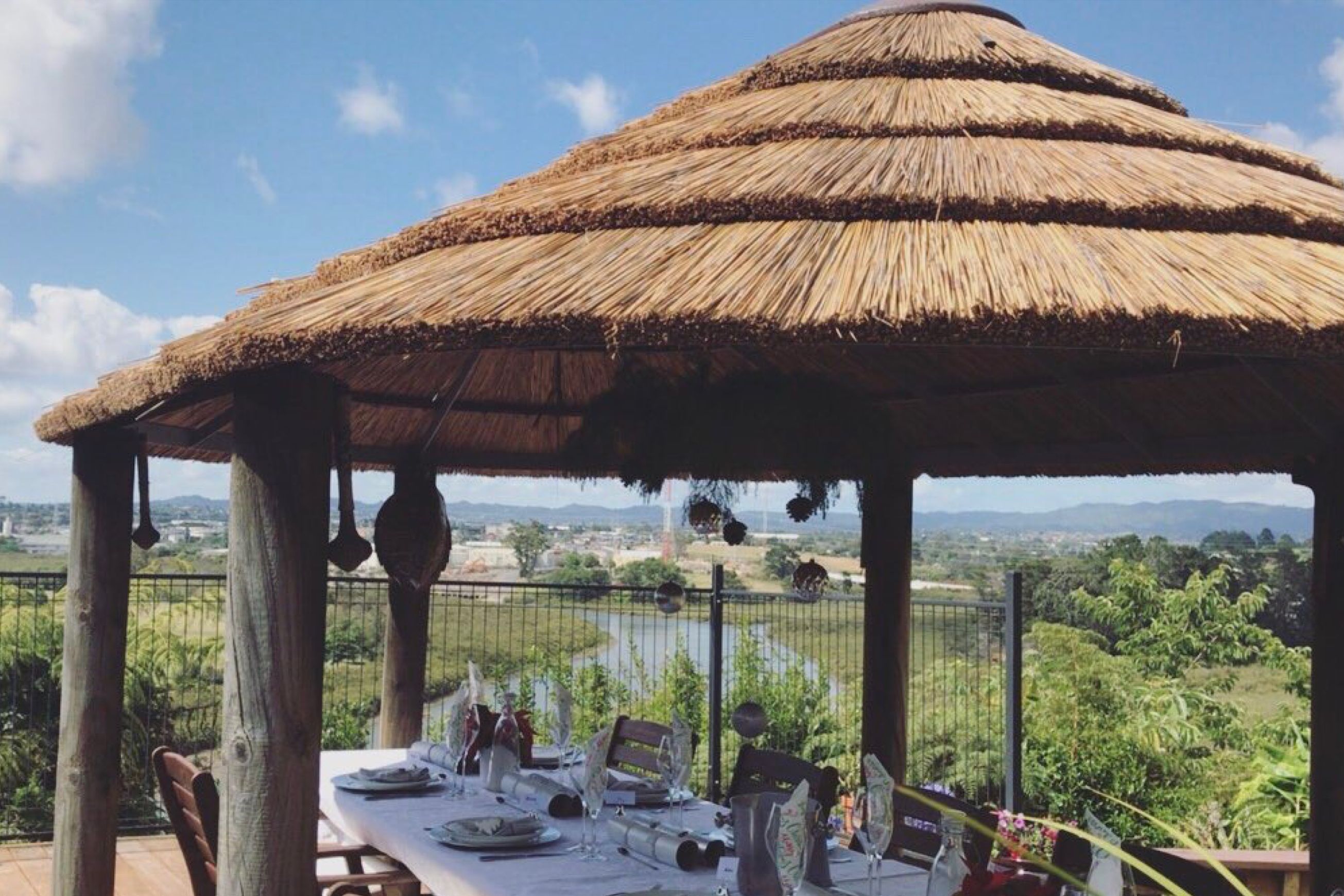 Natural Thatch Roofing Tiles