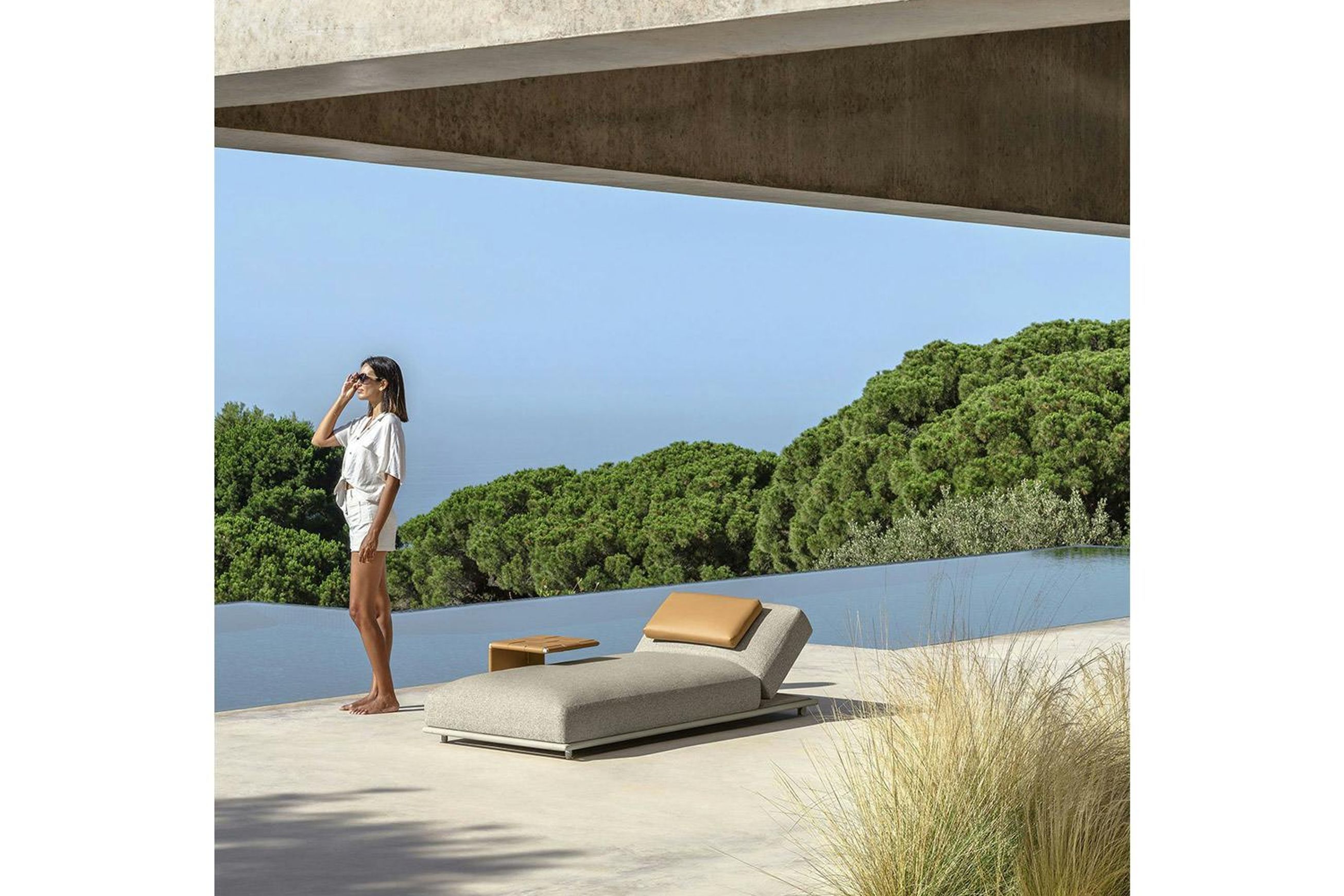 Tresse Outdoor Sofa