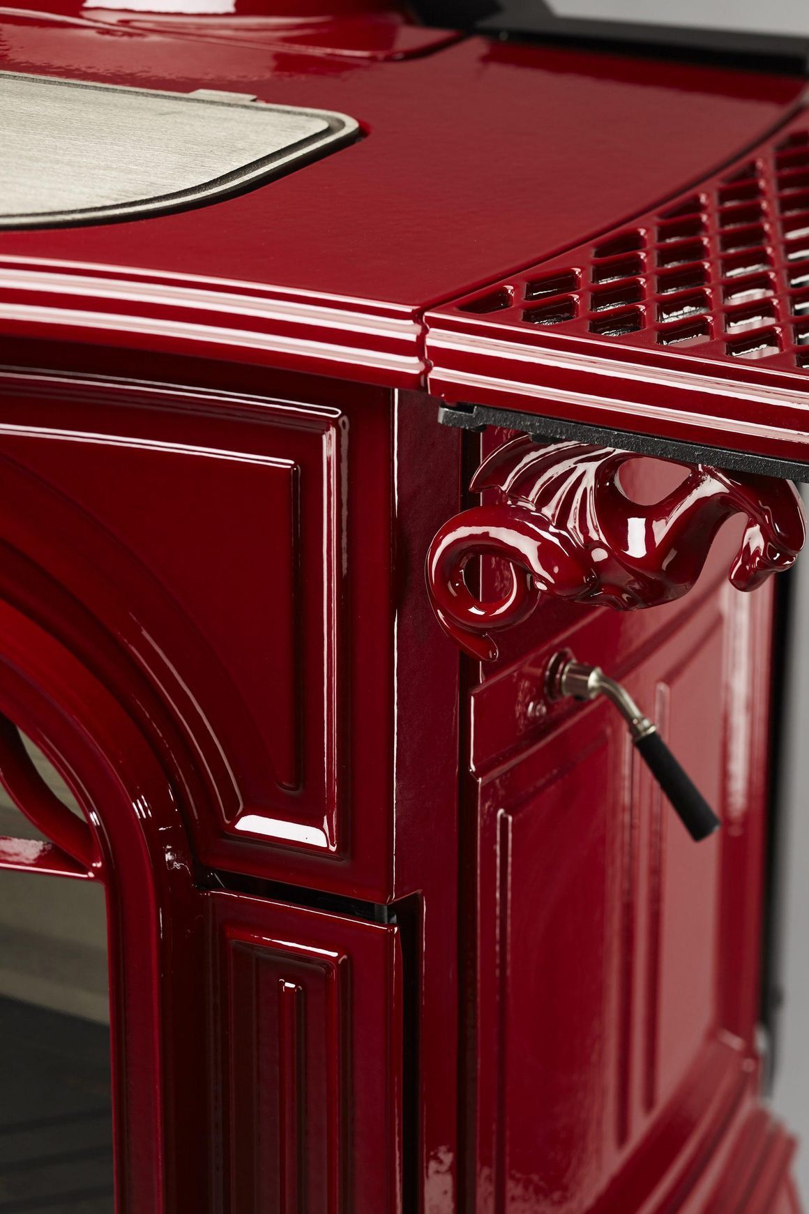 Vermont Castings Defiant Wood Stove Bordeaux Enamel