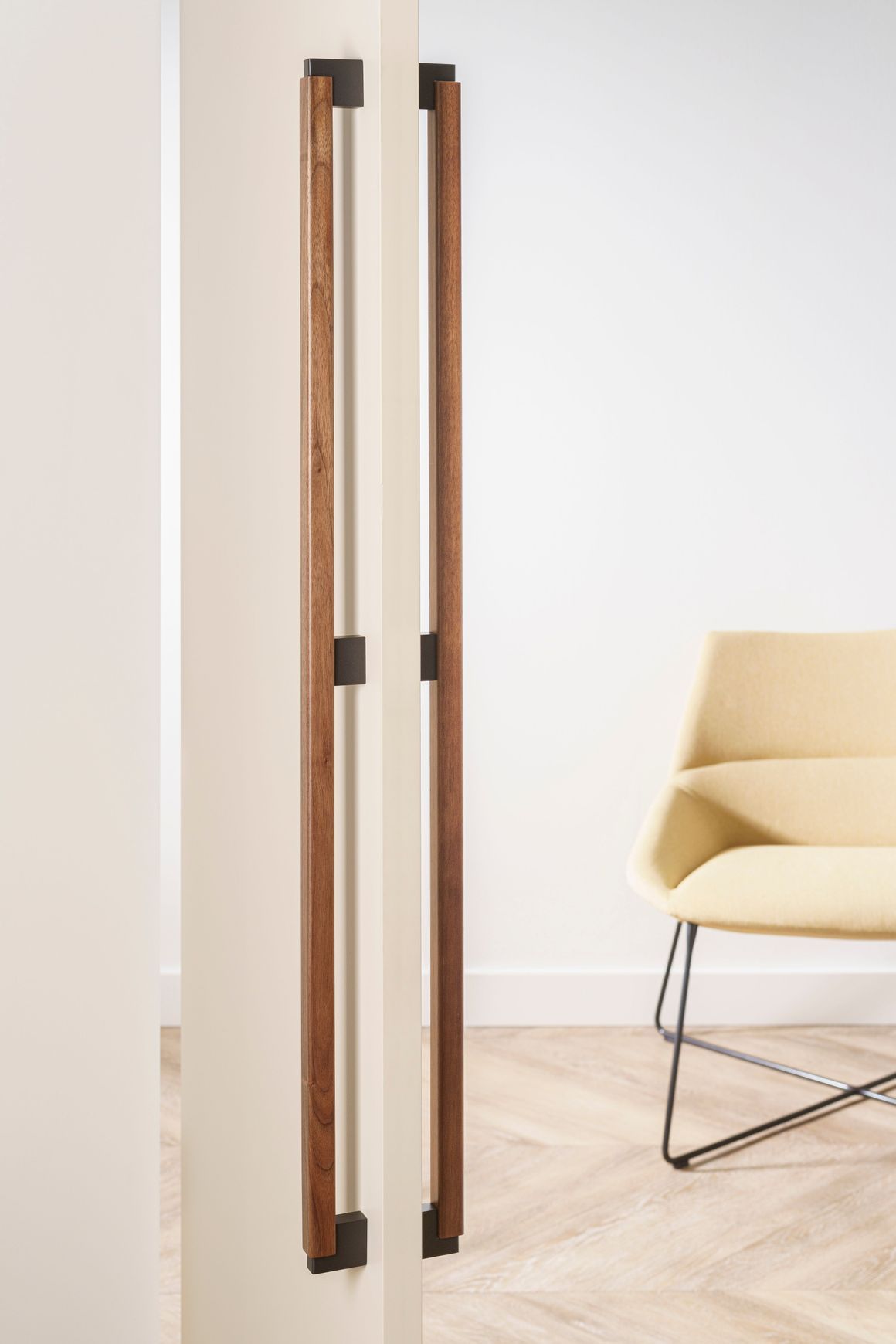 DUO BIG Cabinet Handle