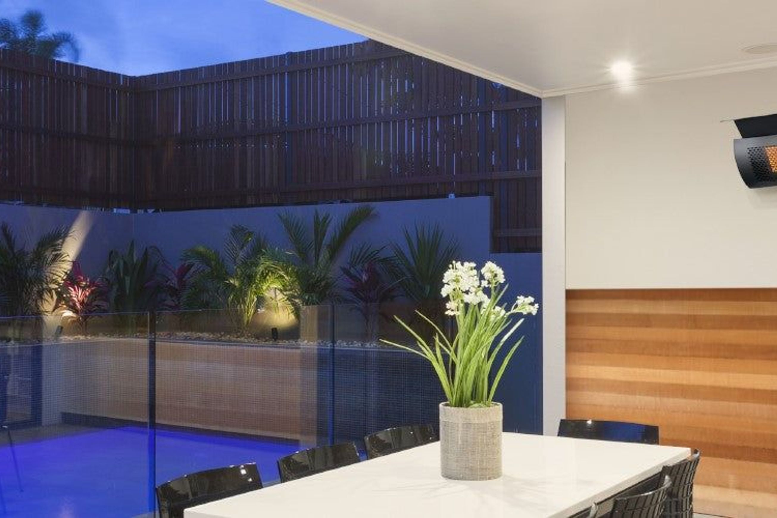 HEATSTRIP Wall Mounted Gas Heater NG