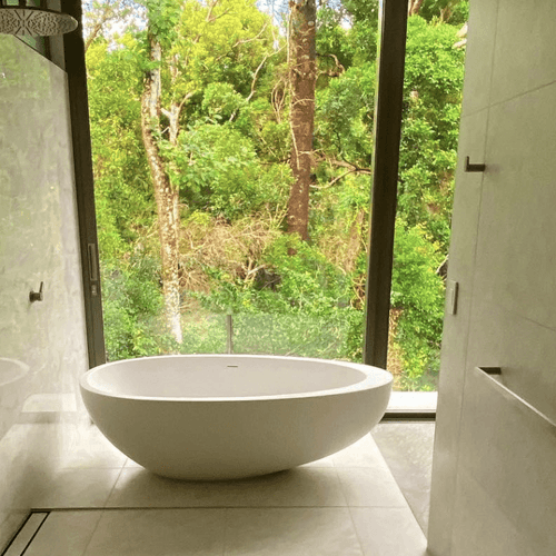 Pietra Bianca Whitney Freestanding Stone Bath