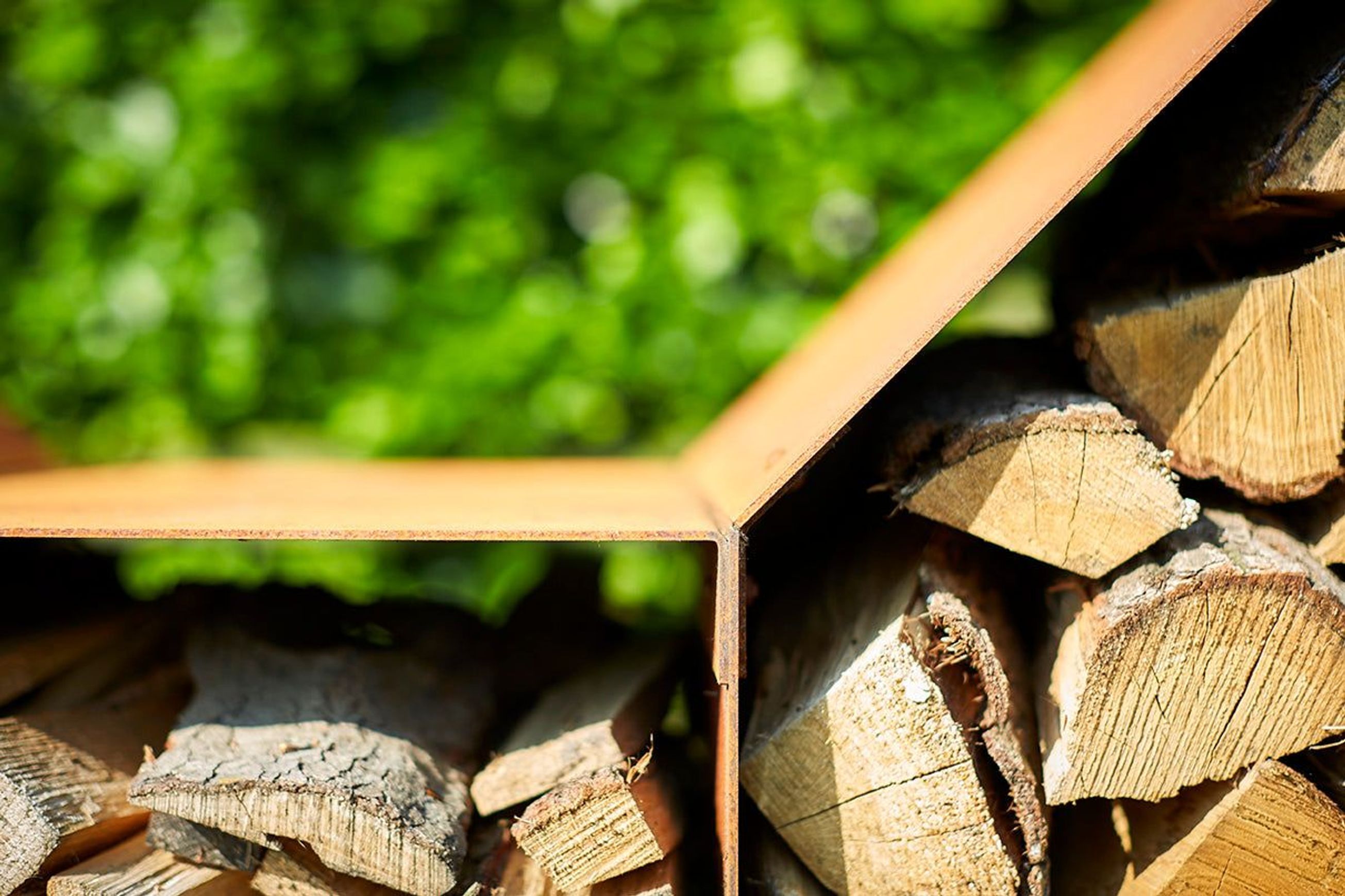 RB73 Wood Storage Bruges