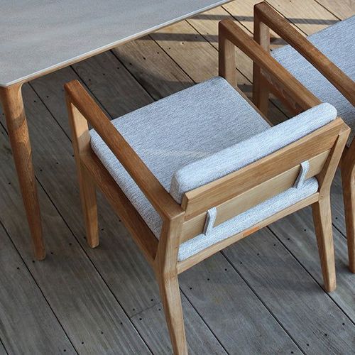 Zenhit dining chair by Royal Botania