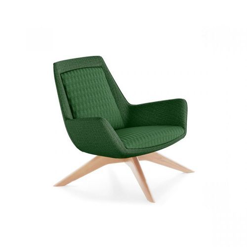 Aquila One LB Lounge